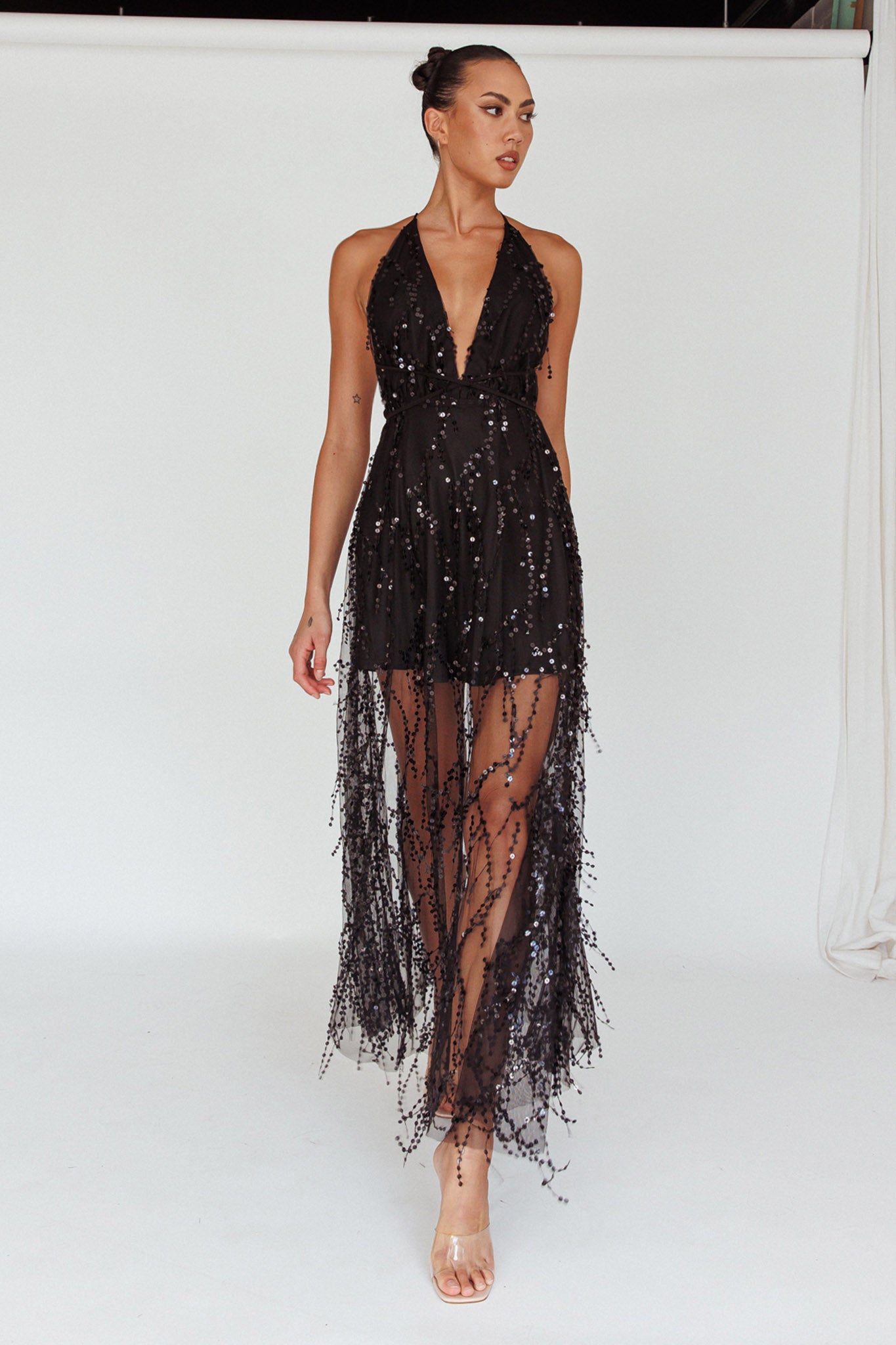 Tiara Sequin Maxi Dress Black-Maymioy