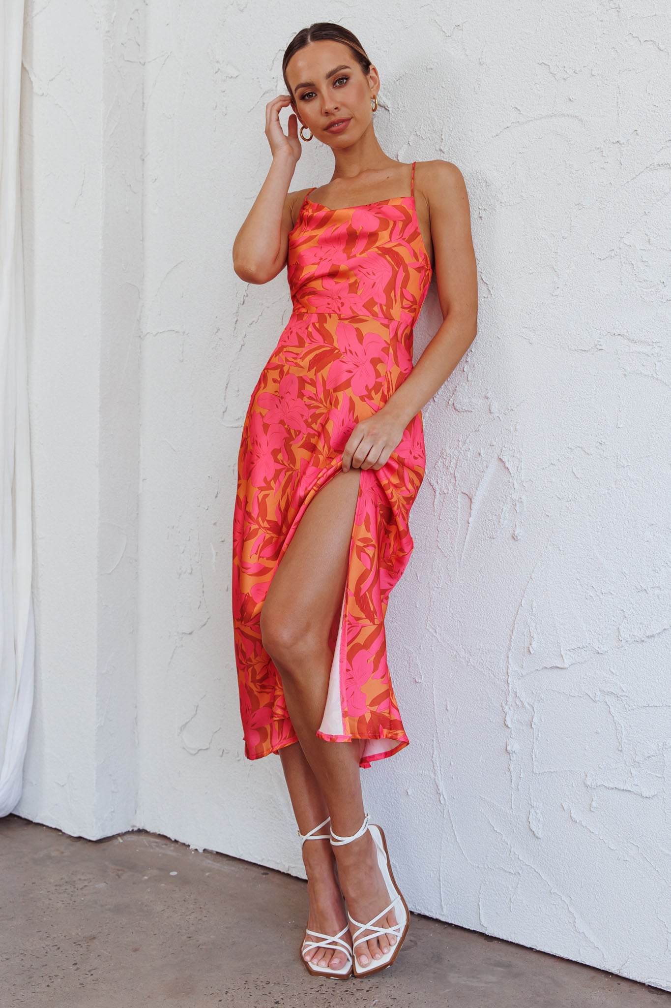 Suki Front Split Midi Dress Lily Pink-Maymioy