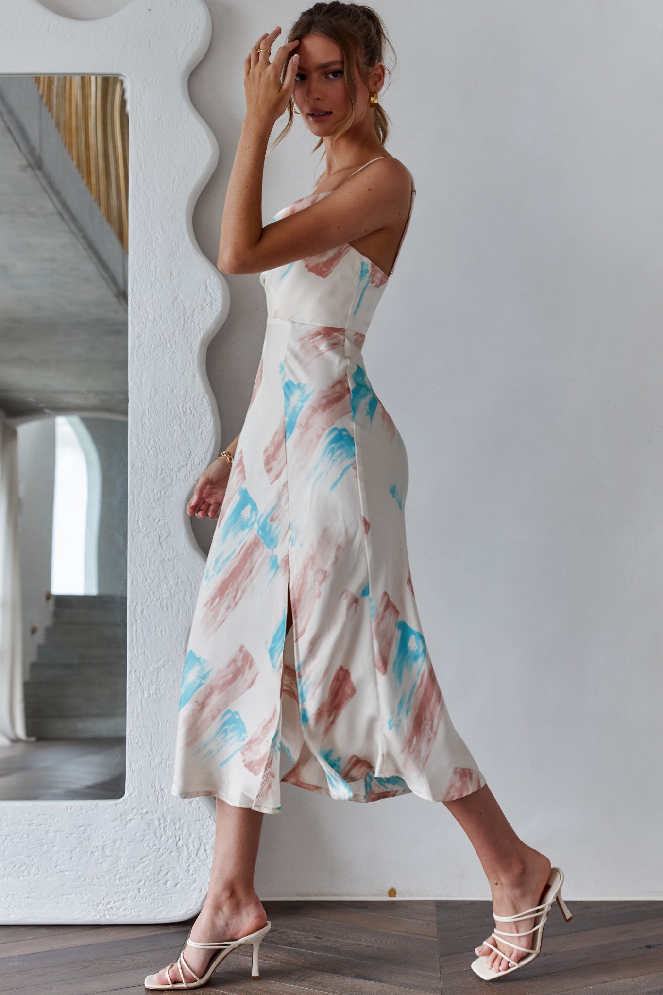 Suki Front Split Midi Dress Watercolor Paint Print Pink-Maymioy