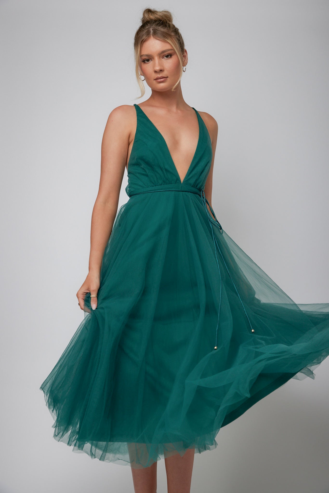 Floating By Plunging Neckline Mesh Overlay Midi Dress Forest Green-Maymioy