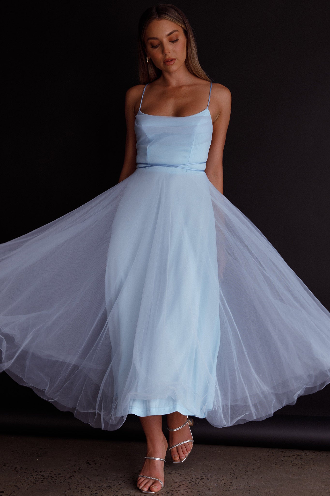 Floating By Pleated Neckline Mesh Midi Dress Blue-Maymioy