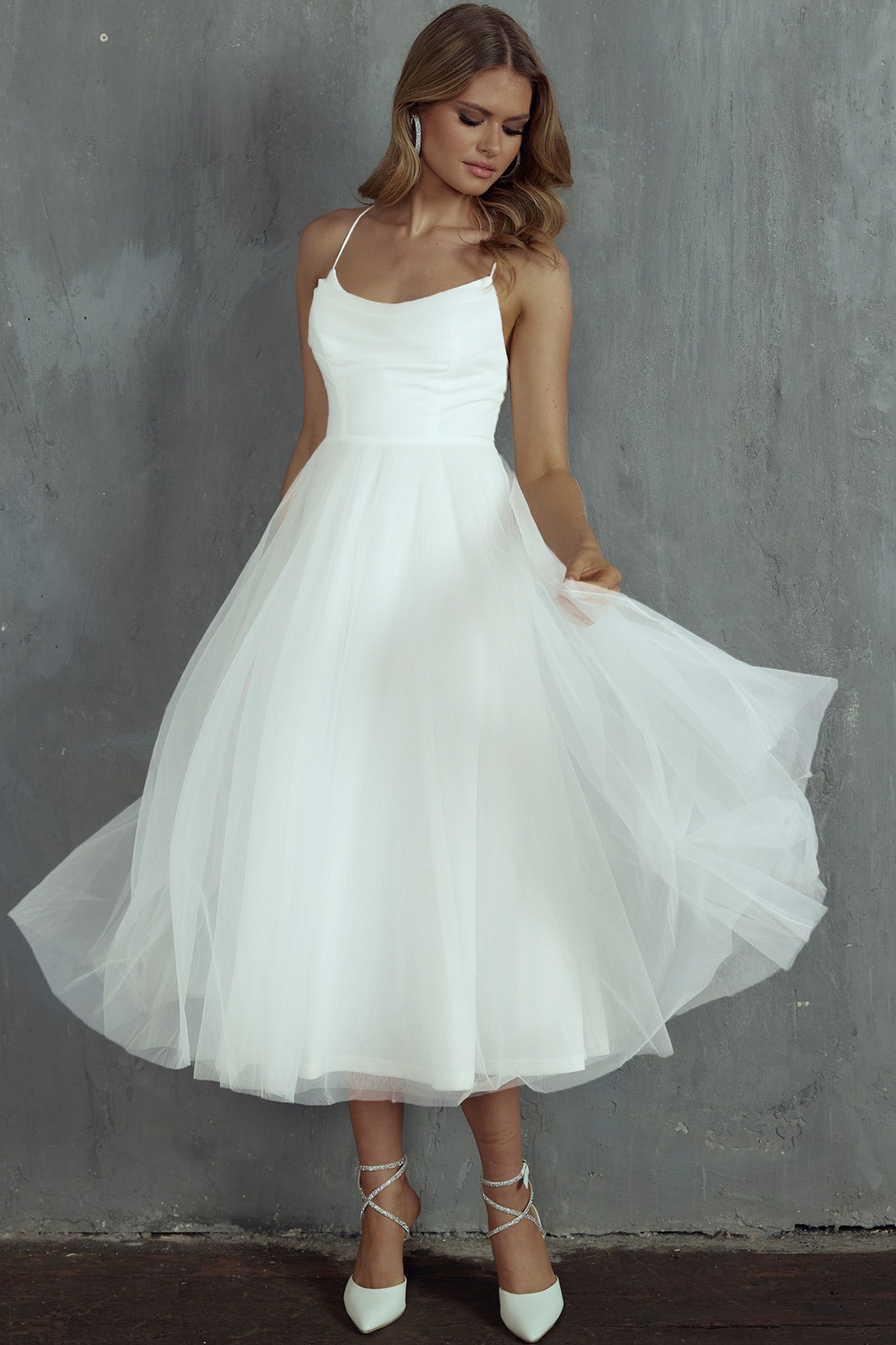 Floating By Pleated Neckline Mesh Midi Dress White-Maymioy