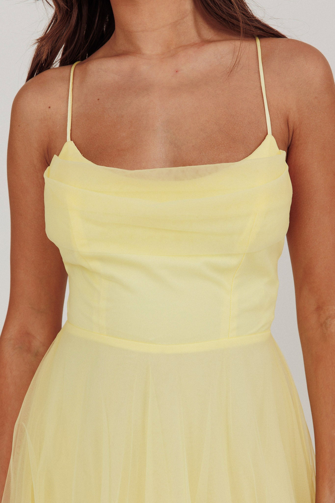 Floating By Pleated Neckline Mesh Midi Dress Yellow-Maymioy