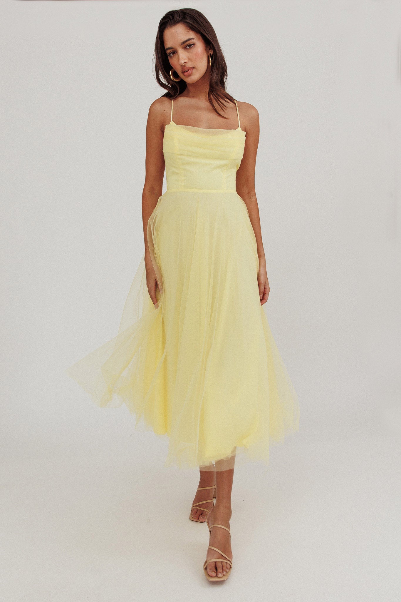 Floating By Pleated Neckline Mesh Midi Dress Yellow-Maymioy