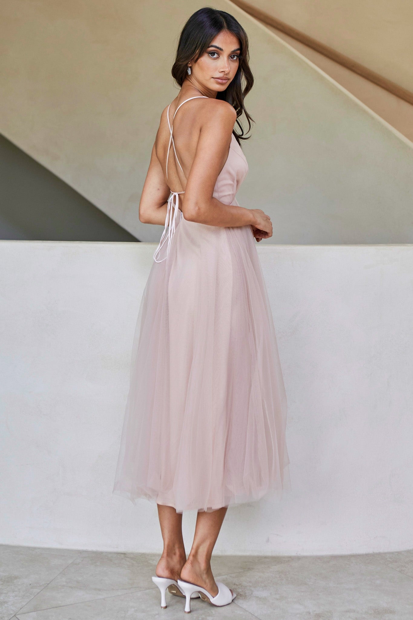 Floating By Plunging Neckline Mesh Overlay Midi Dress Apricot-Maymioy