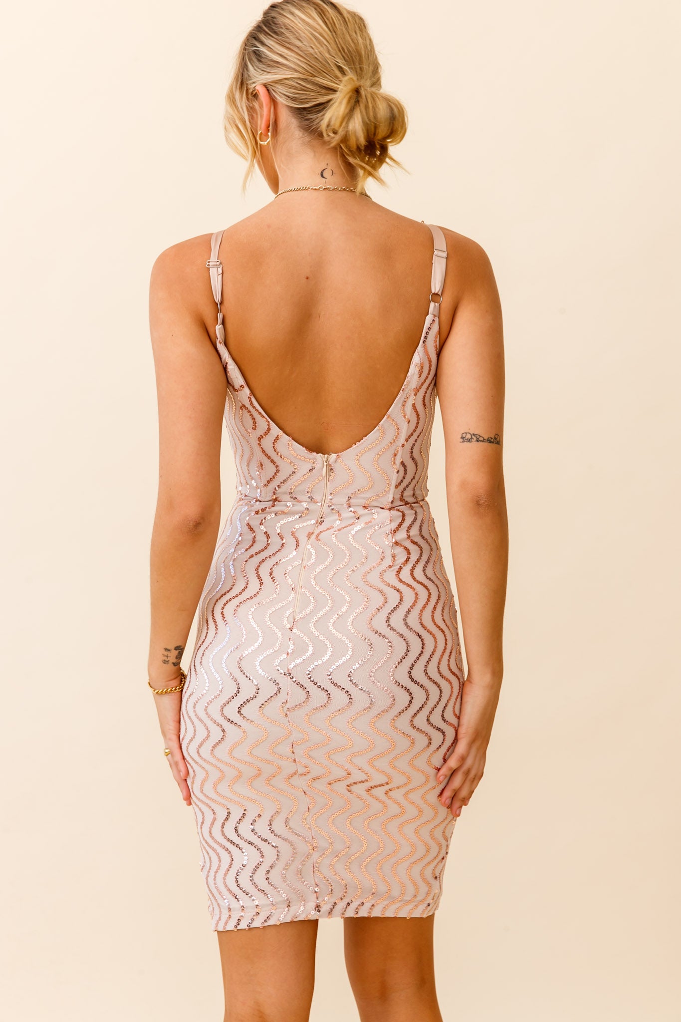 Juliana Scooped Back Sequin Embellished Dress Rose Gold-Maymioy
