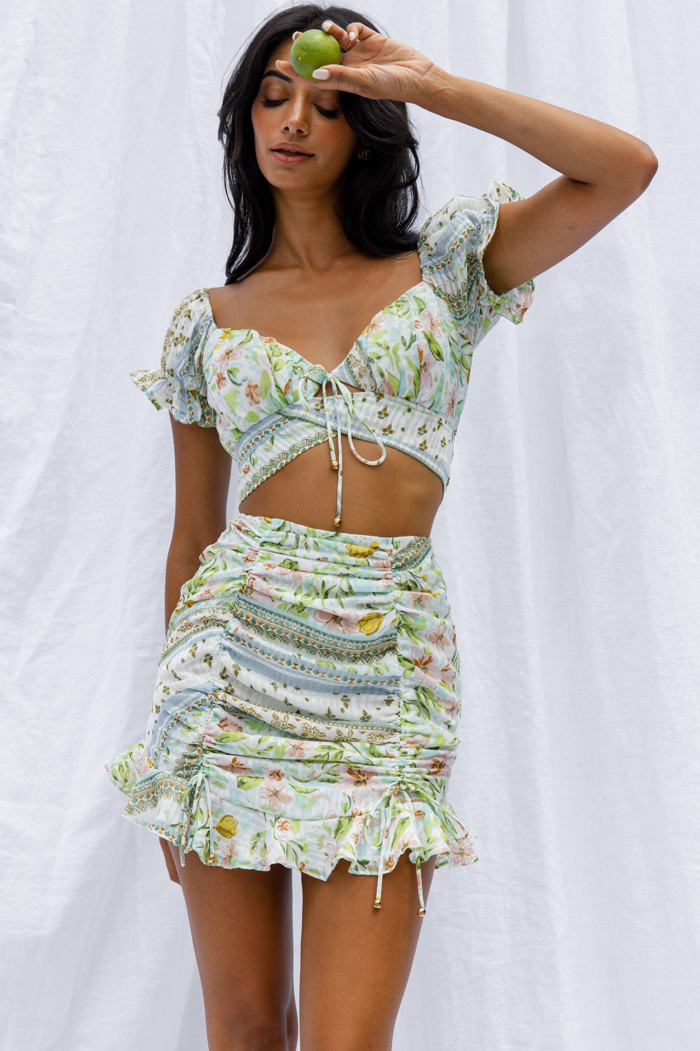 Azure Sky Ruched Mini Skirt Printed Green-Maymioy