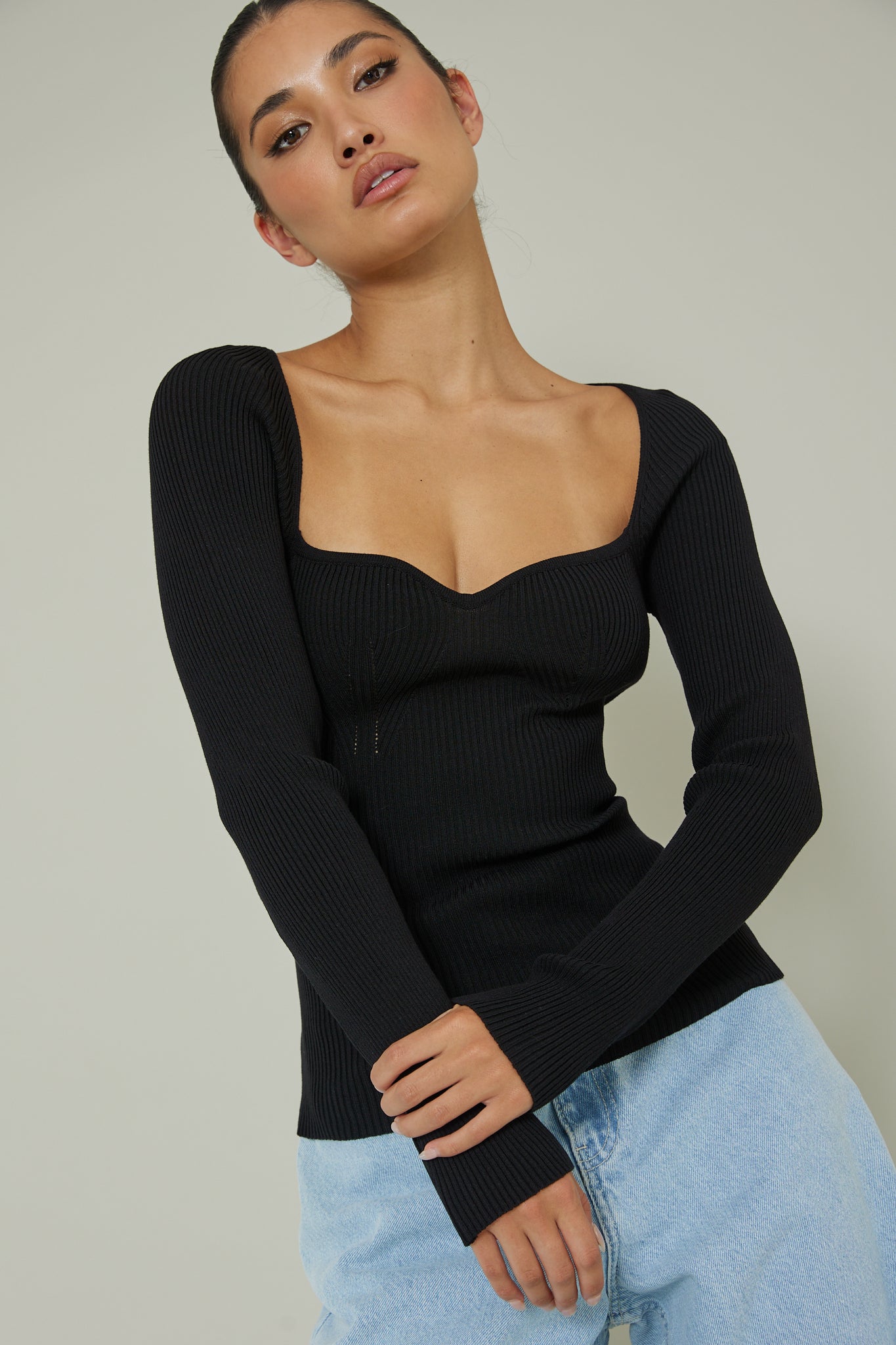 Switch Focus Long Sleeve Knit Top Black-Maymioy