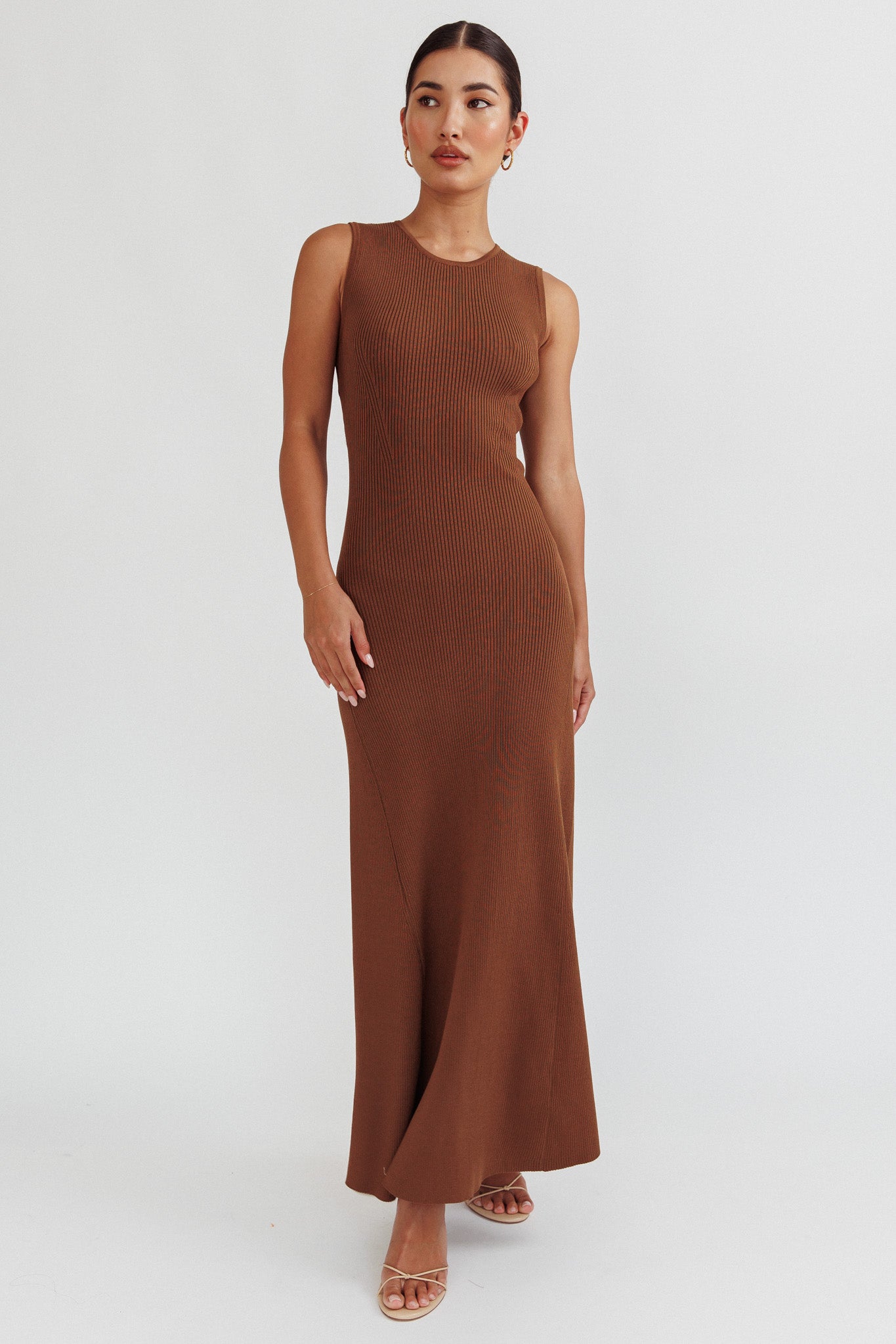 Braylee Sleeveless Ribbed Knit Maxi Dress Chocolate-Maymioy