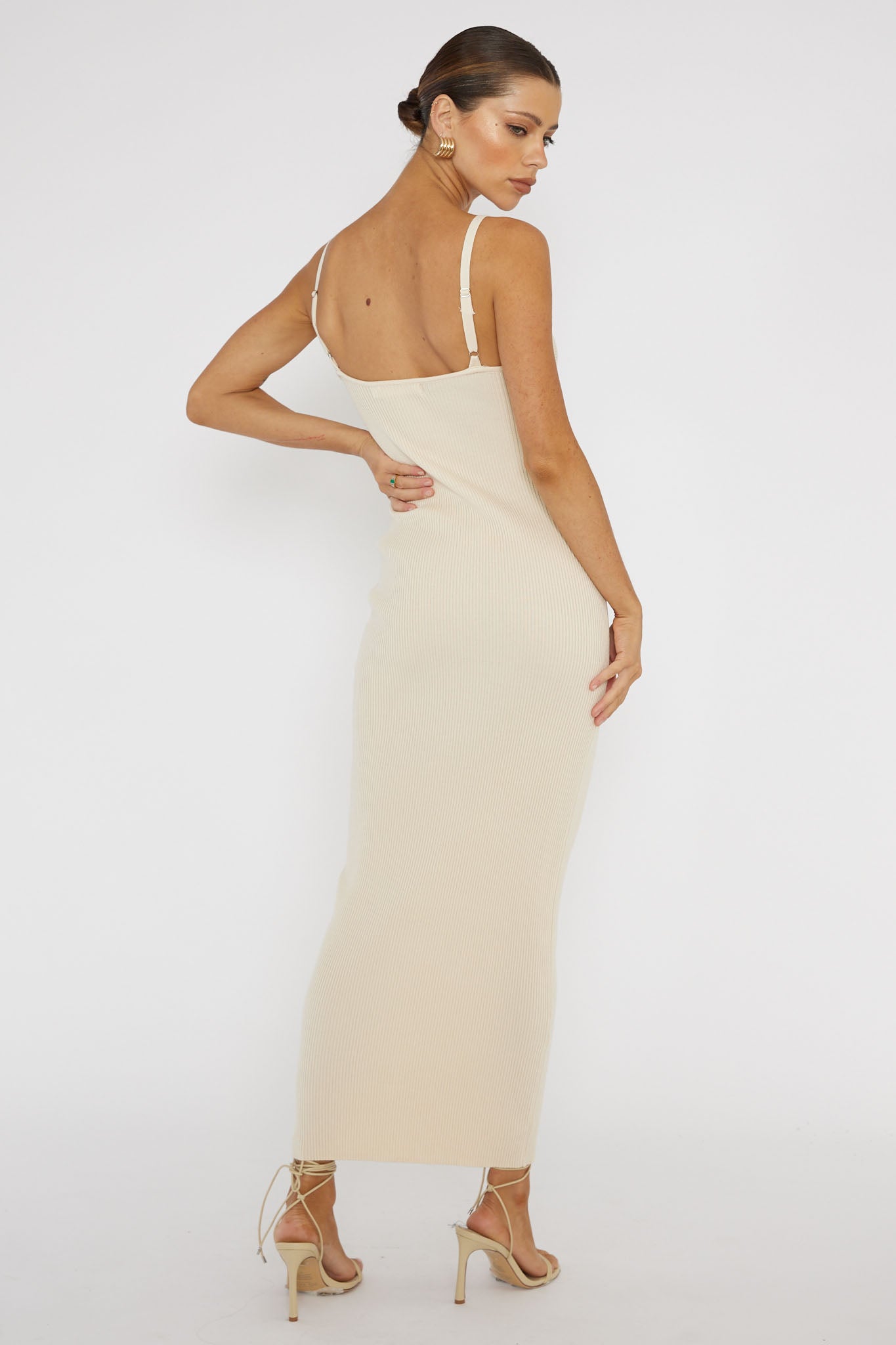 Lover's High Twist Bust Knit Midi Dress Cream-Maymioy