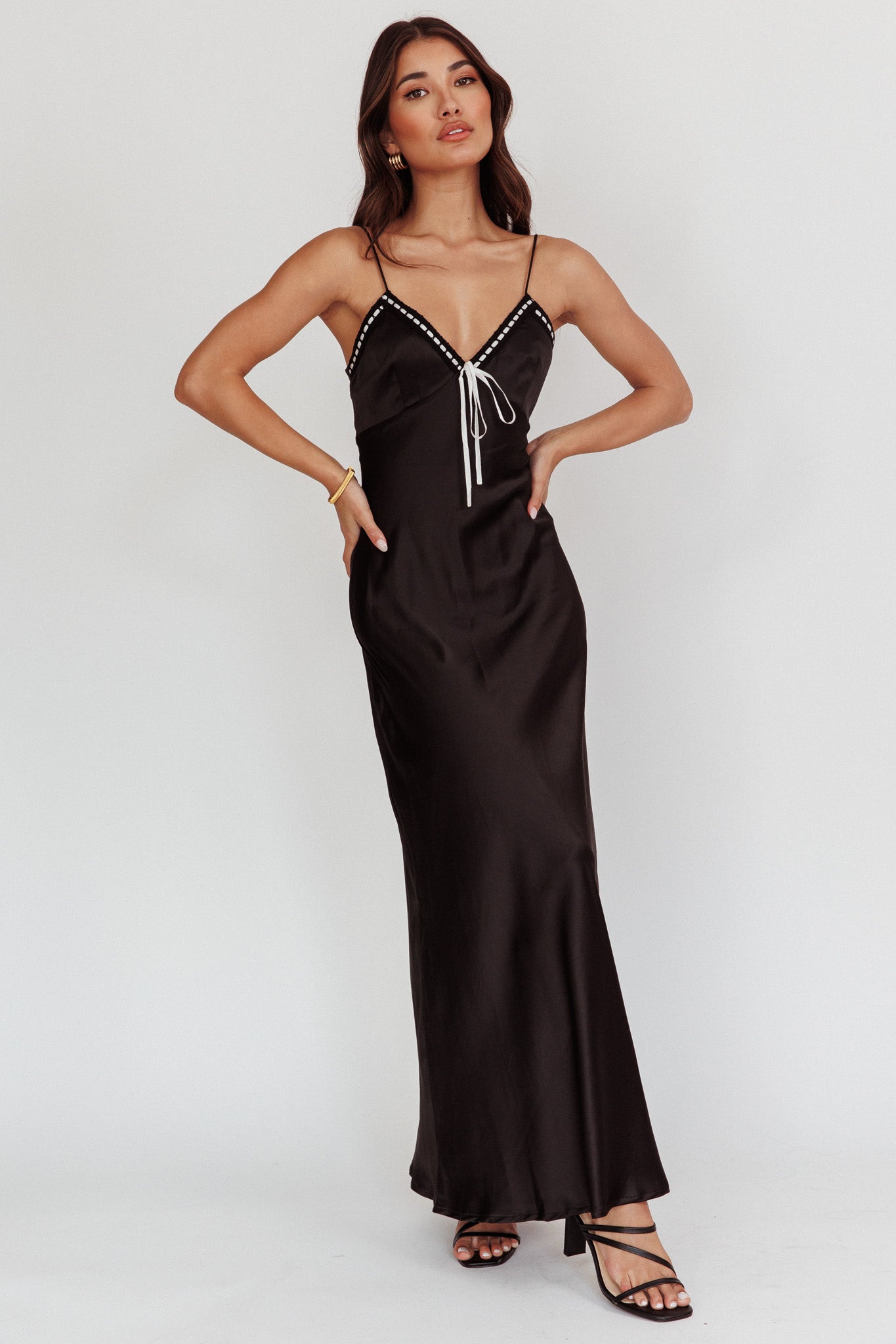 Sharla Bow Bust Maxi Dress Black-Maymioy