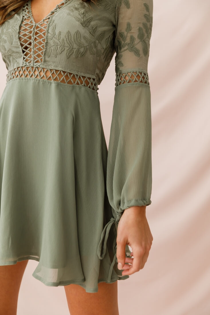 Carson Crochet Details Dress Olive-Maymioy