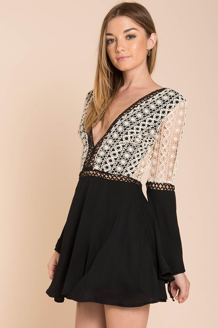 Carson Crochet Details Dress Black/White-Maymioy