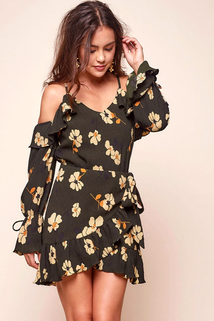 Carly Off the Shoulder Floral Wrap Dress Green-Maymioy