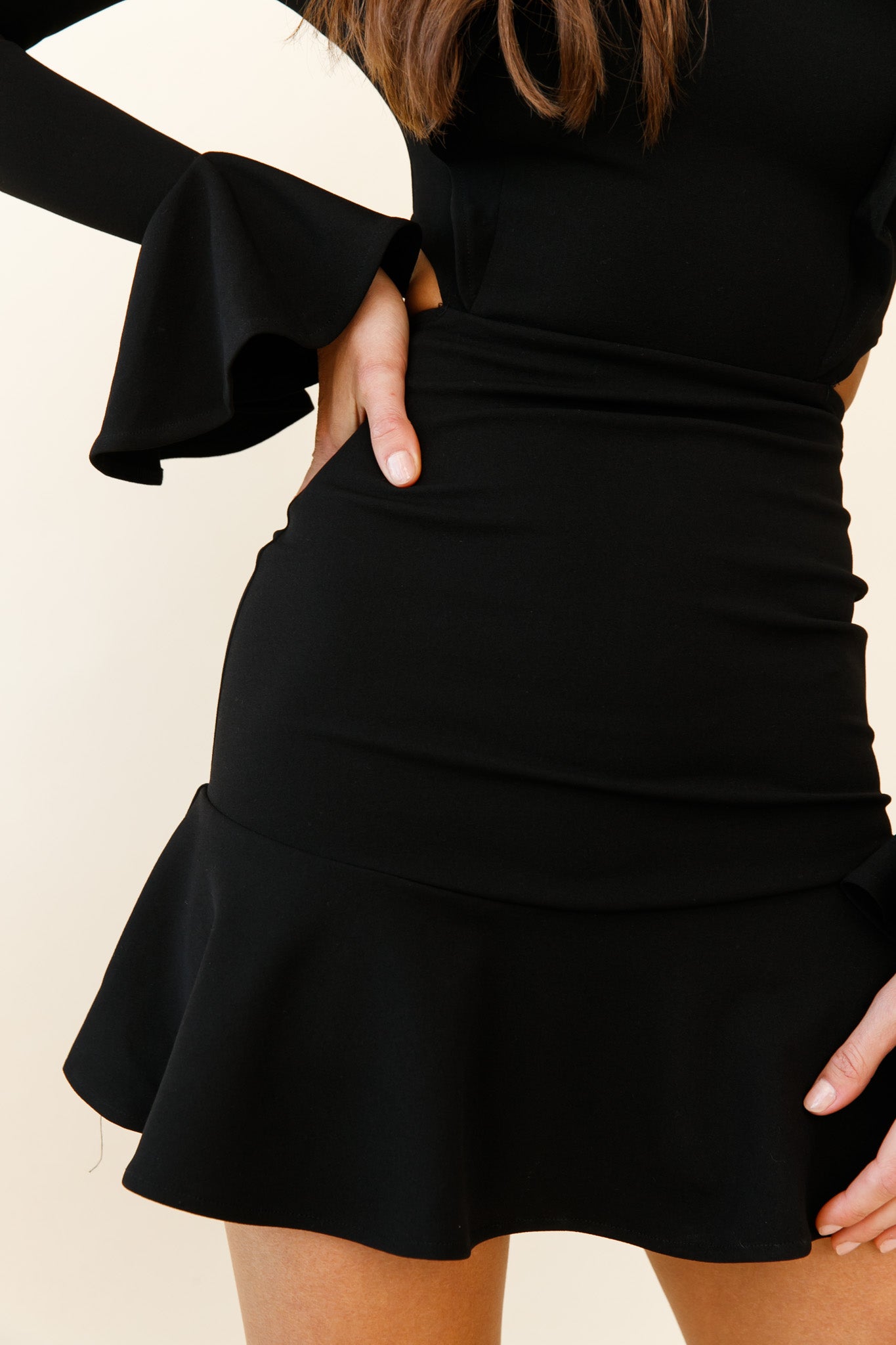 Jackie Long Sleeve Ruffle Dress Black-Maymioy