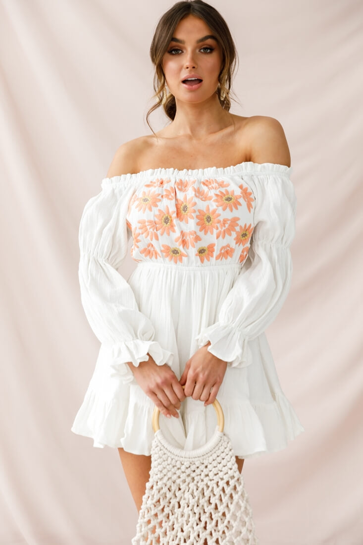 Kayla Off-Shoulder Daisy Embroidered Dress White-Maymioy