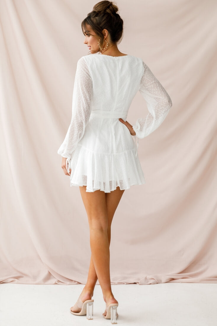Sheri Hail Spot Chiffon Dress White-Maymioy