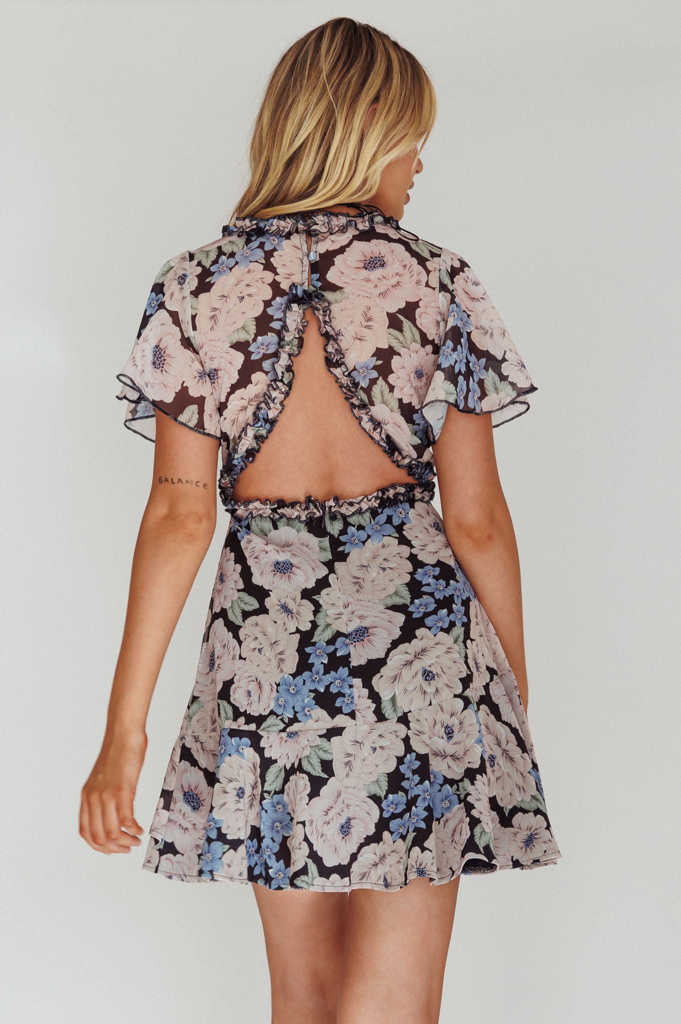 Laney Angel Sleeve Ruffle Dress Floral Blue-Maymioy