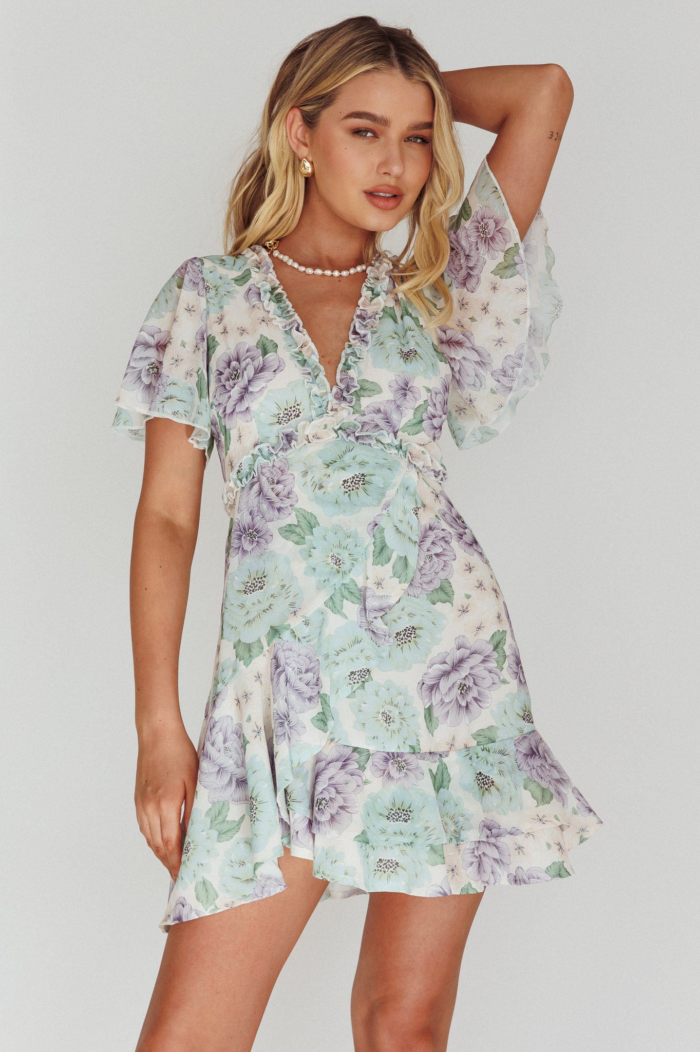 Laney Angel Sleeve Ruffle Dress Floral White-Maymioy