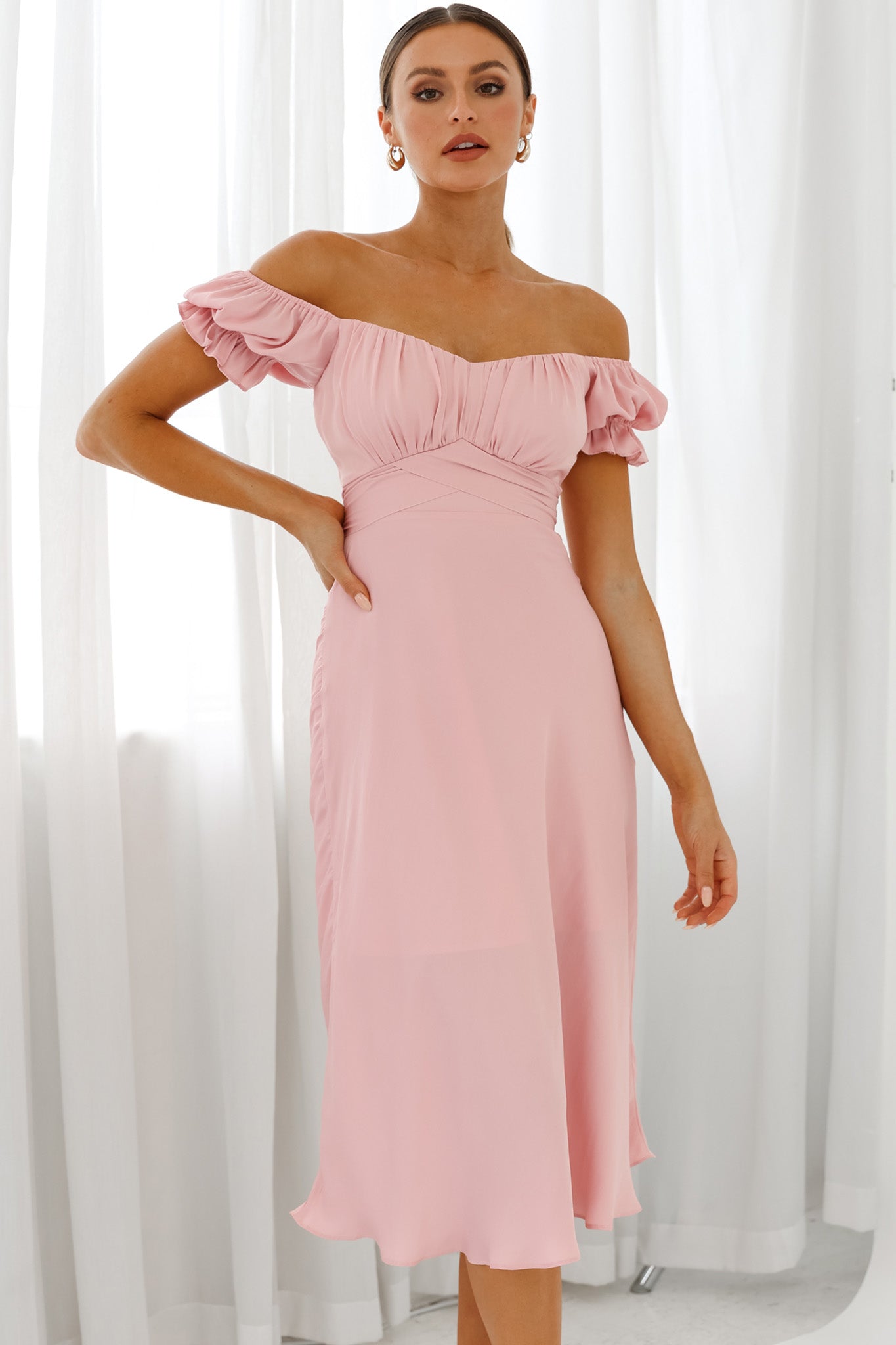 Linka Off-Shoulder Tie Back Midi Dress Blush-Maymioy