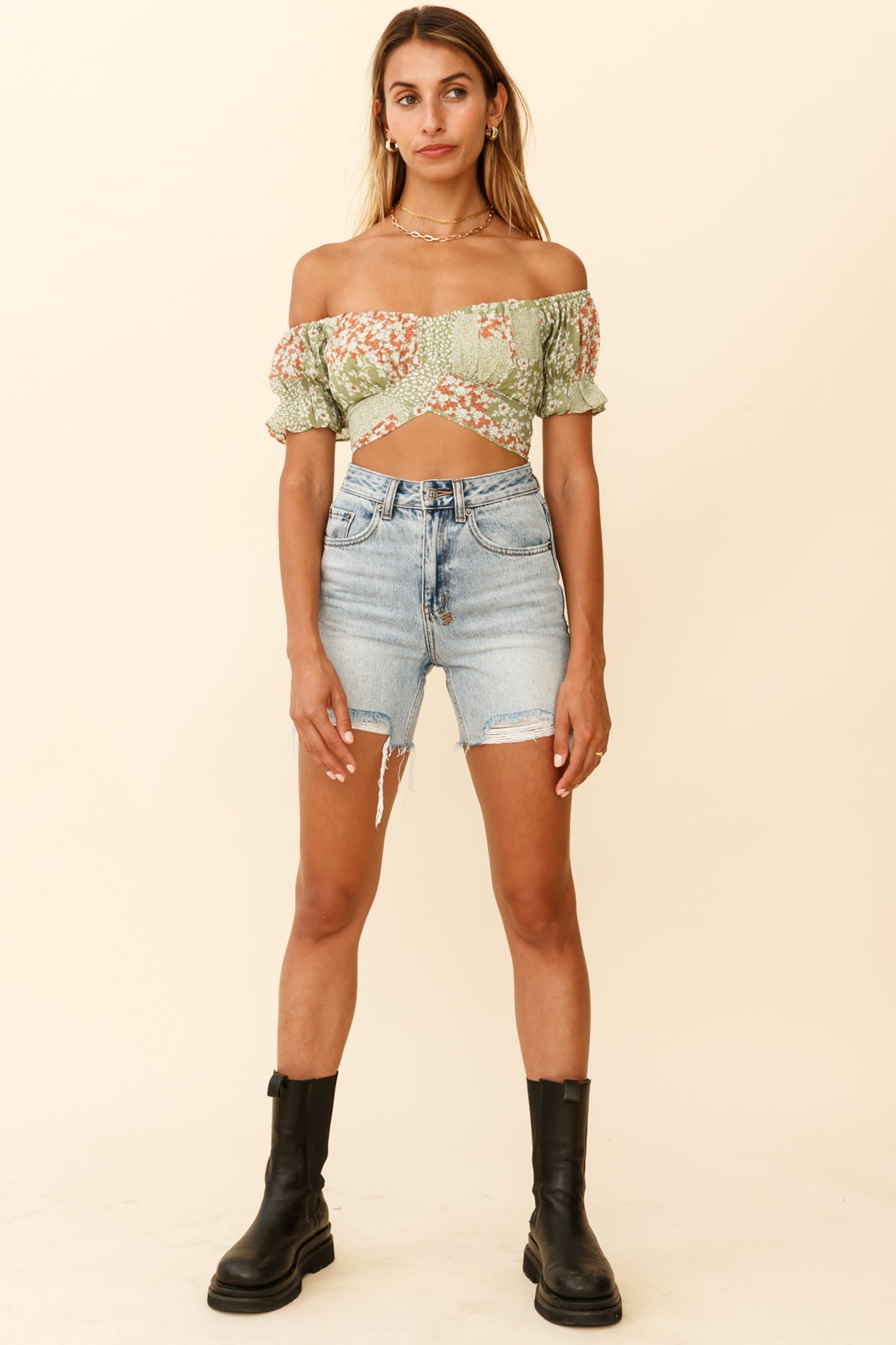 Linka Off-Shoulder Tie-Back Crop Top Mini Flower Print Green-Maymioy