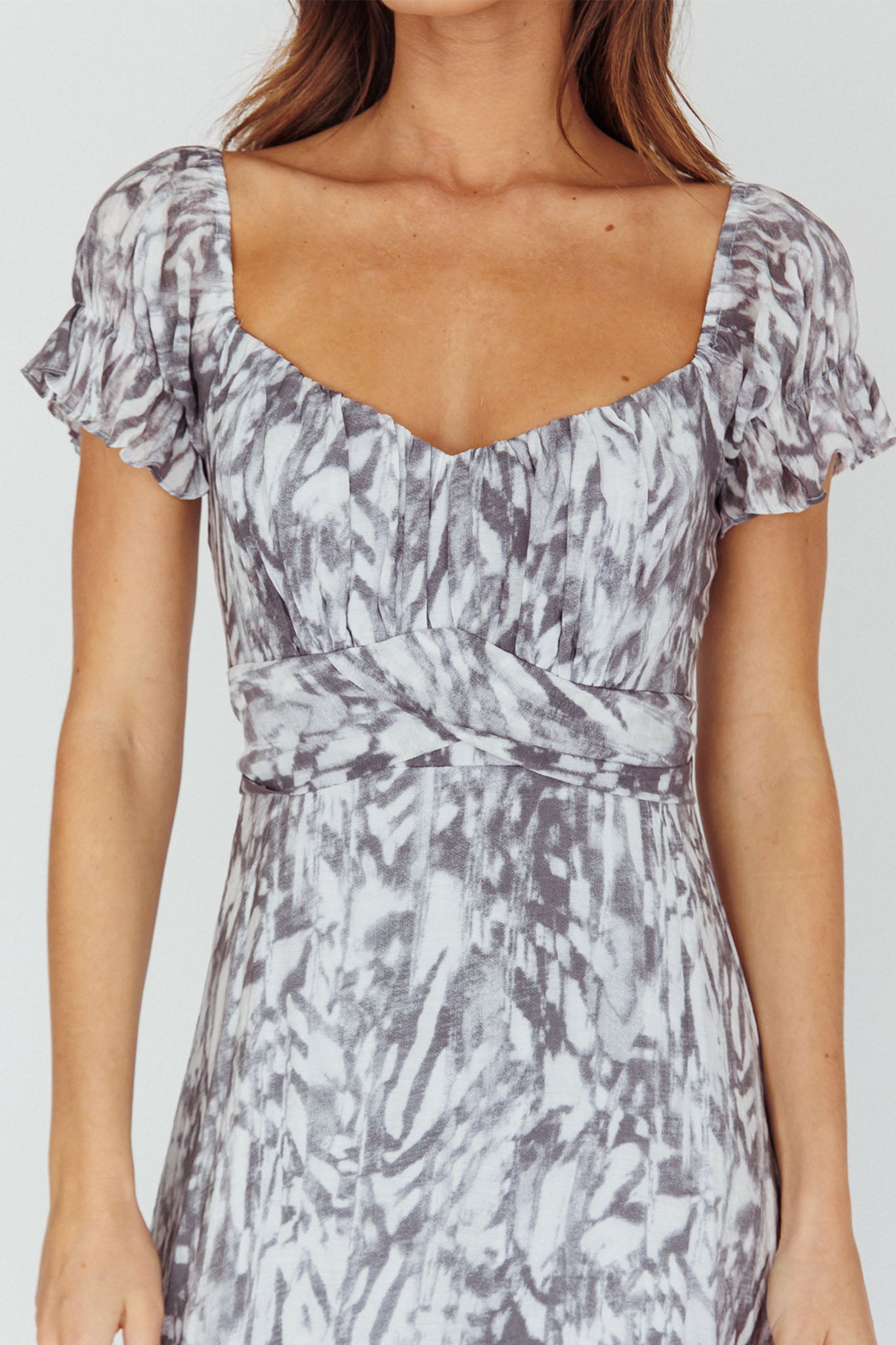 Linka Off-Shoulder Tie Back Midi Dress Printed Grey-Maymioy