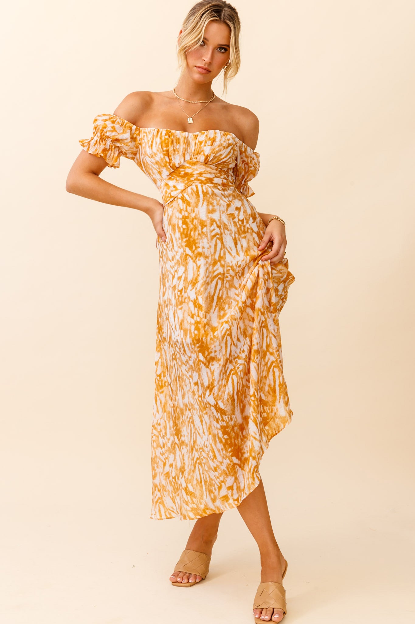 Linka Off-Shoulder Tie Back Midi Dress Printed Orange-Maymioy