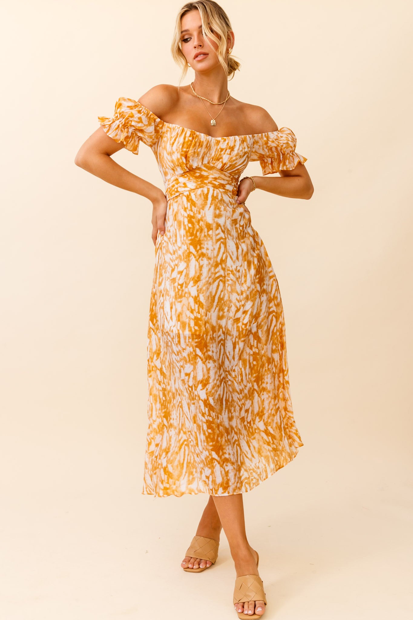 Linka Off-Shoulder Tie Back Midi Dress Printed Orange-Maymioy