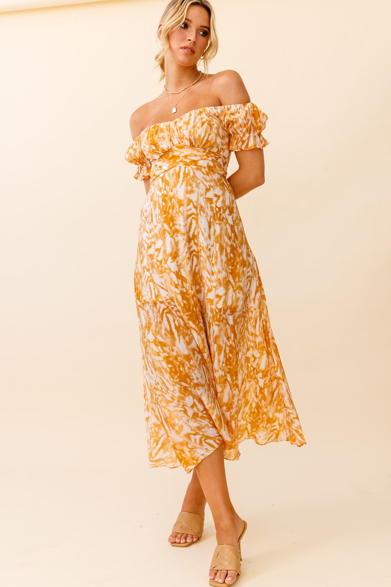 Linka Off-Shoulder Tie Back Midi Dress Printed Orange-Maymioy