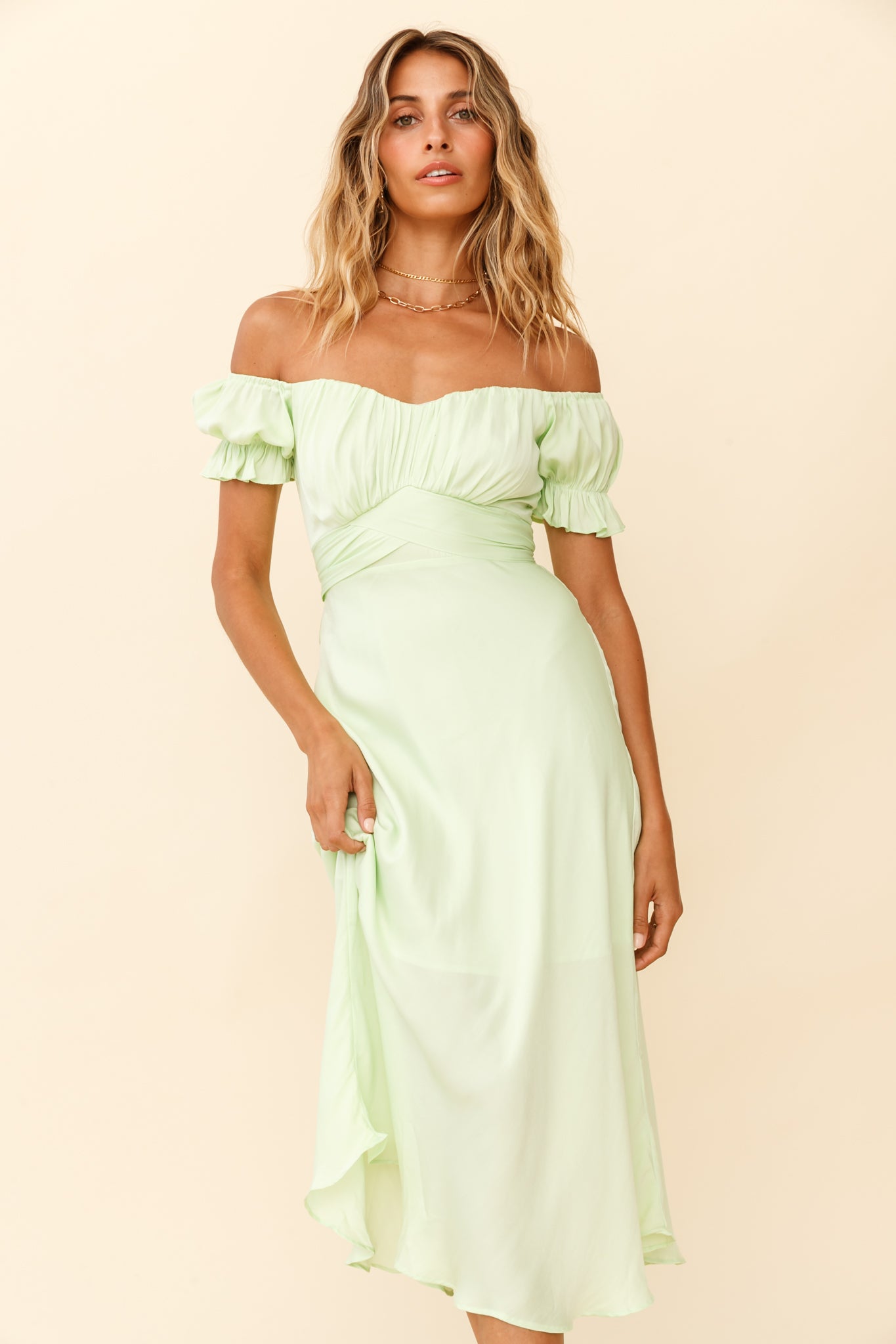 Linka Off-Shoulder Tie Back Midi Dress Apple-Maymioy