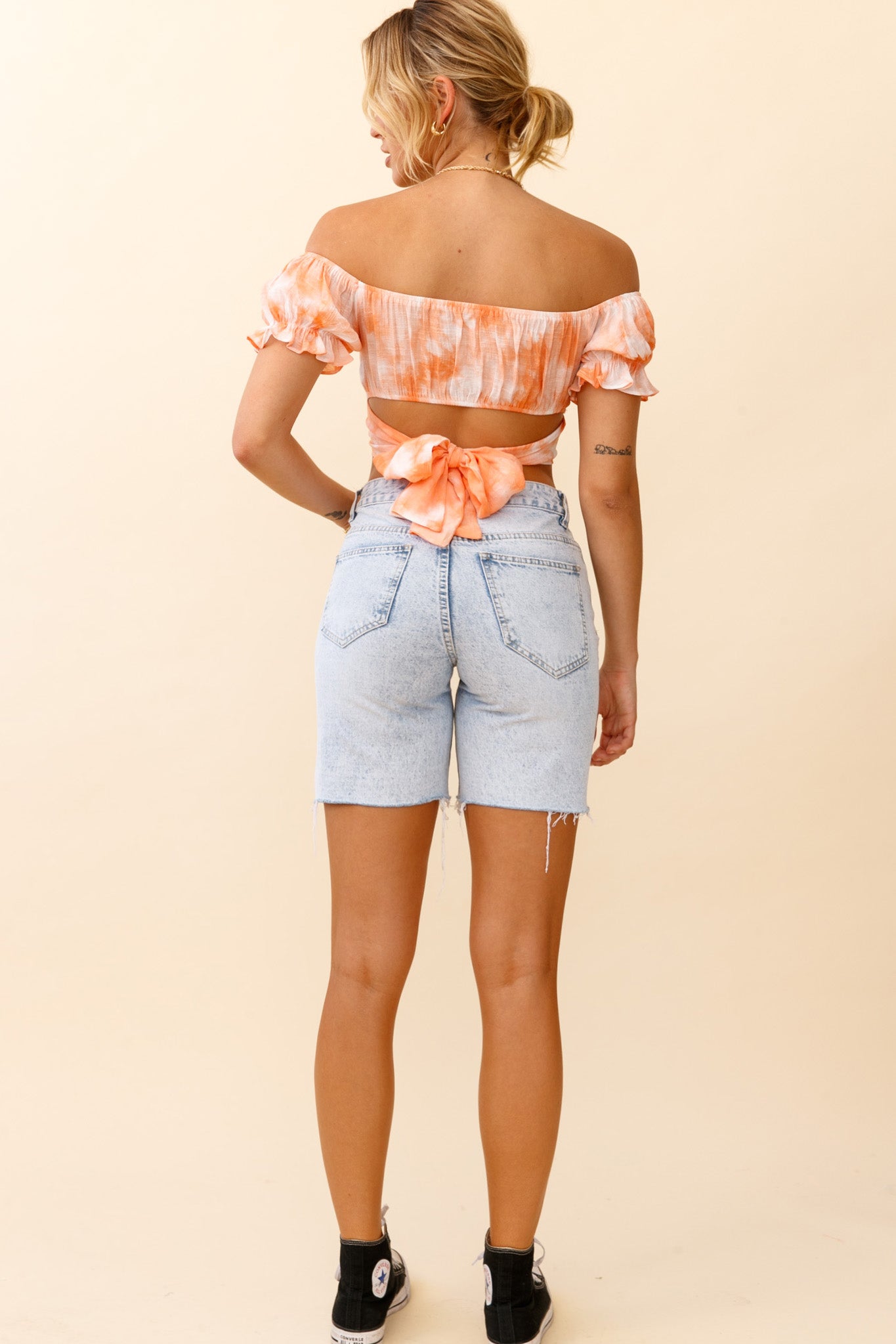 Linka Off-Shoulder Tie-Back Crop Top Tie-Dye Orange-Maymioy