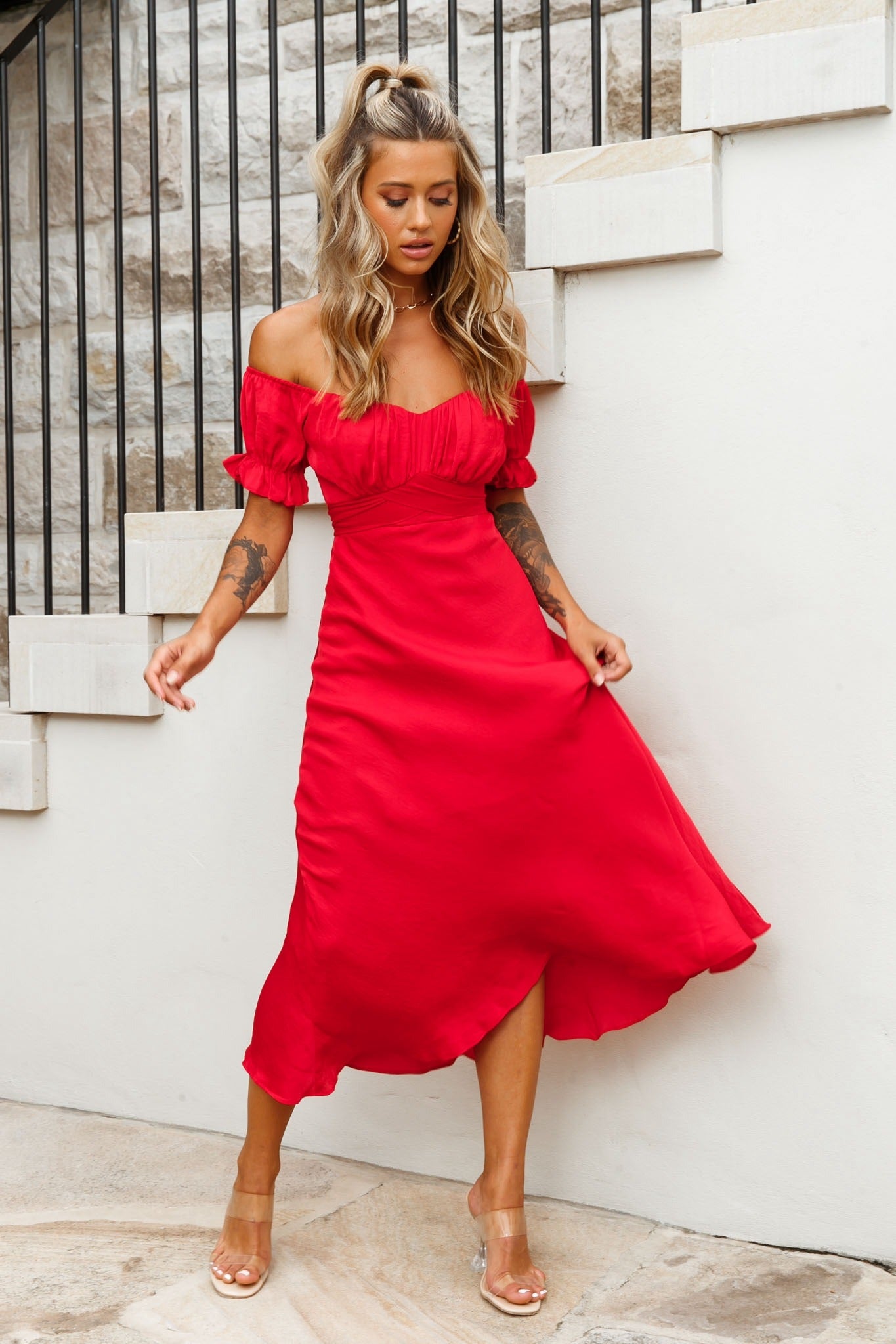 Linka Off-Shoulder Tie Back Midi Dress Red-Maymioy