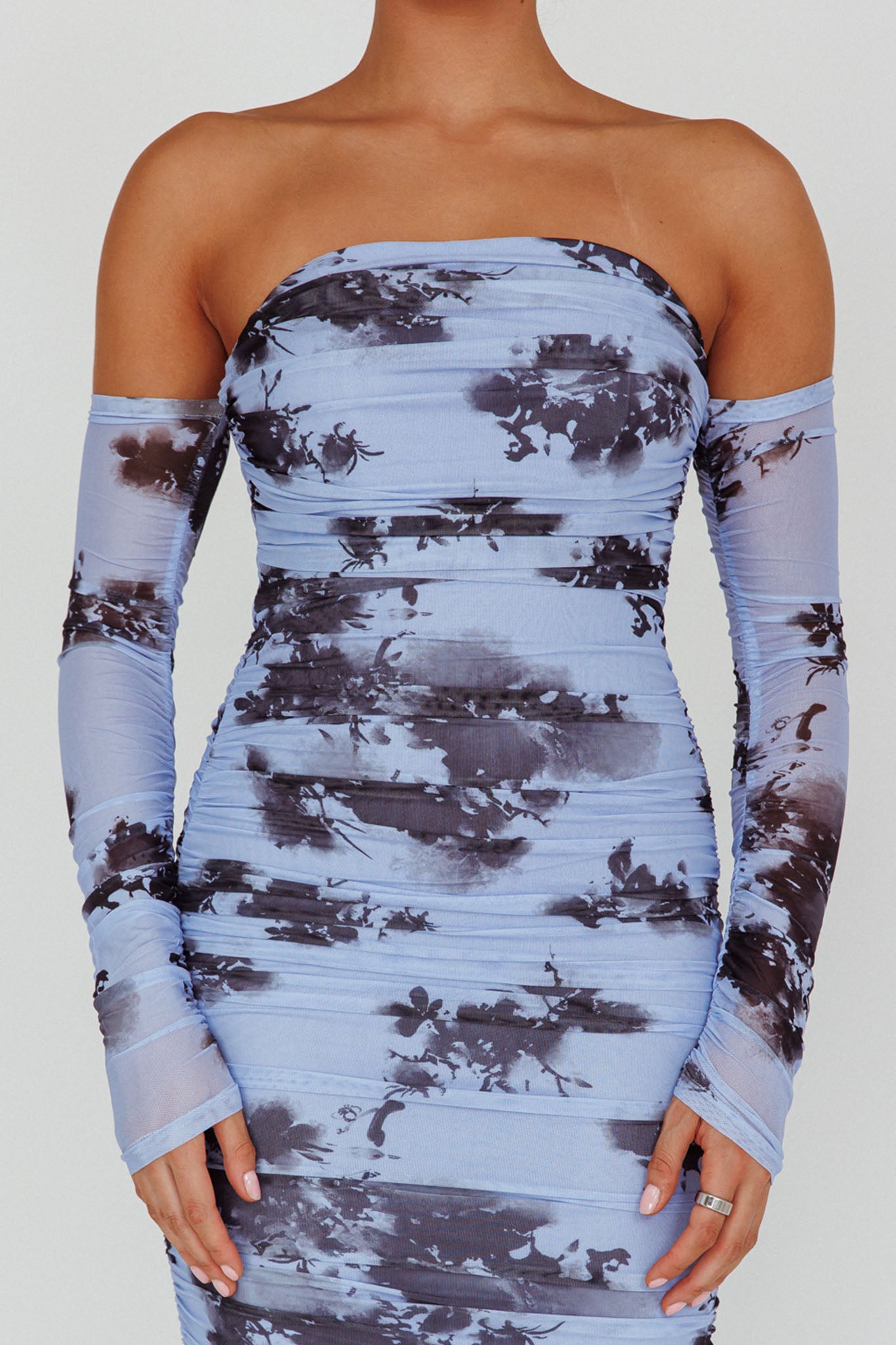 Cece Off-Shoulder Midi Dress Floral Blue-Maymioy