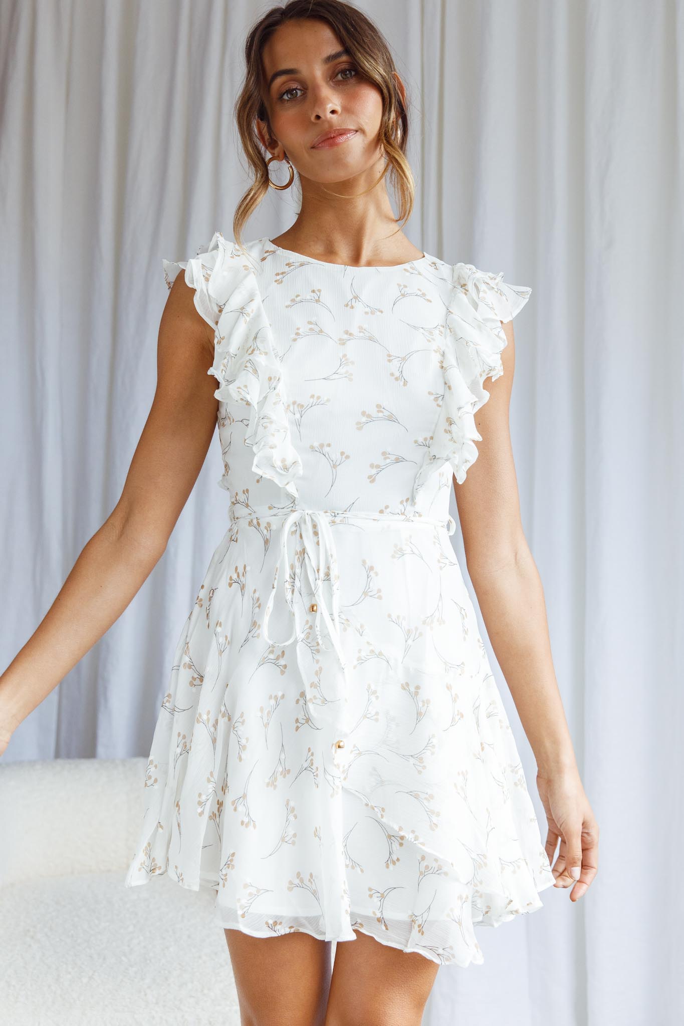 Wilton Ruffle Shoulder A-Line Dress Floral Twig Print White-Maymioy