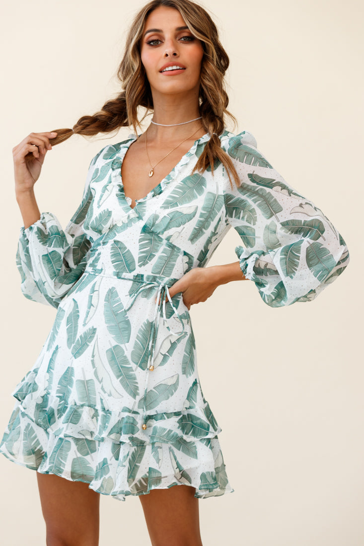 Tozzi Long Balloon Sleeve V-Neckline Dress Feather Print White-Maymioy