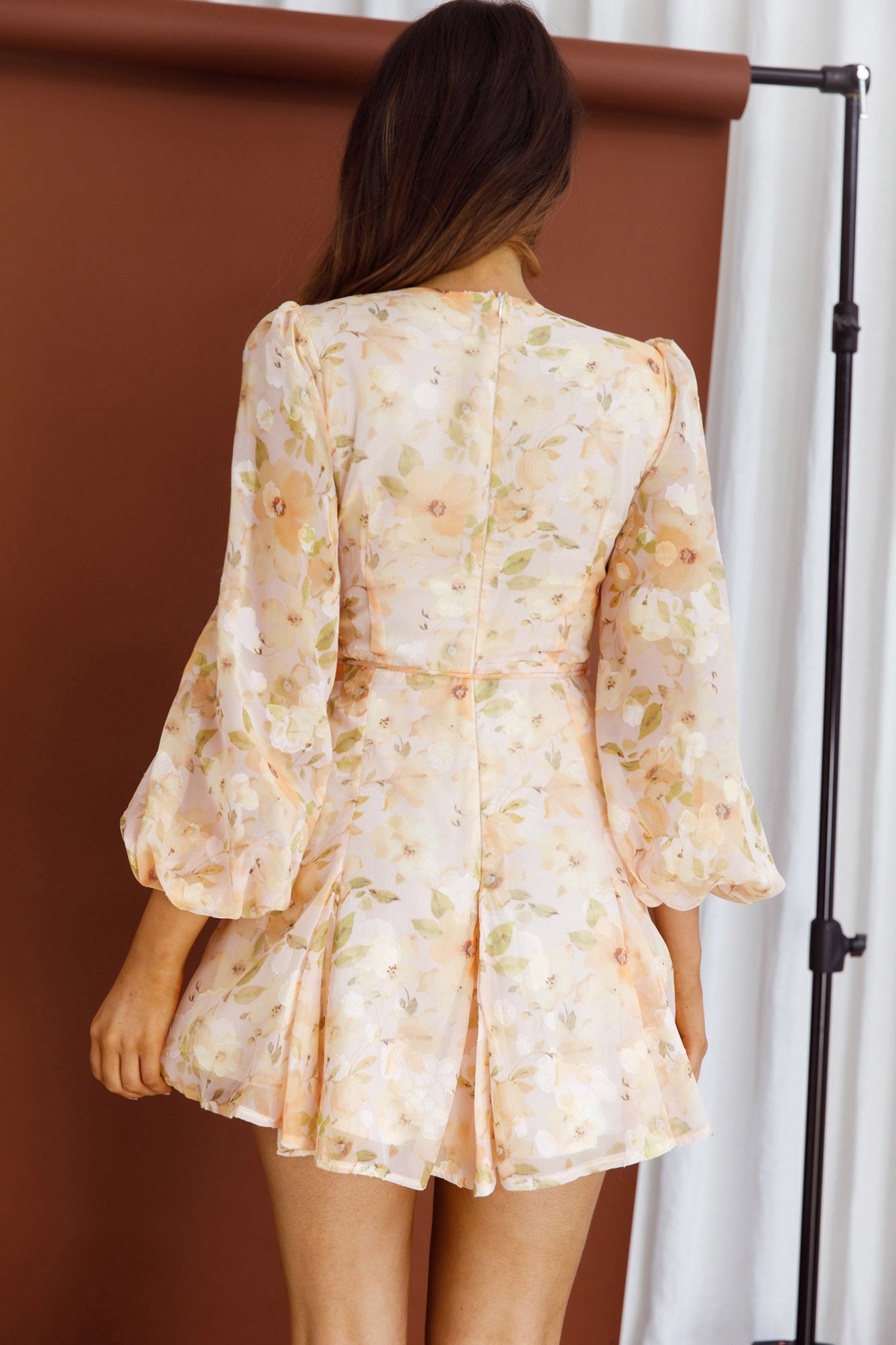 Estelle Long Sleeve V-Neckline Dress Watercolor Floral Print Peach-Maymioy