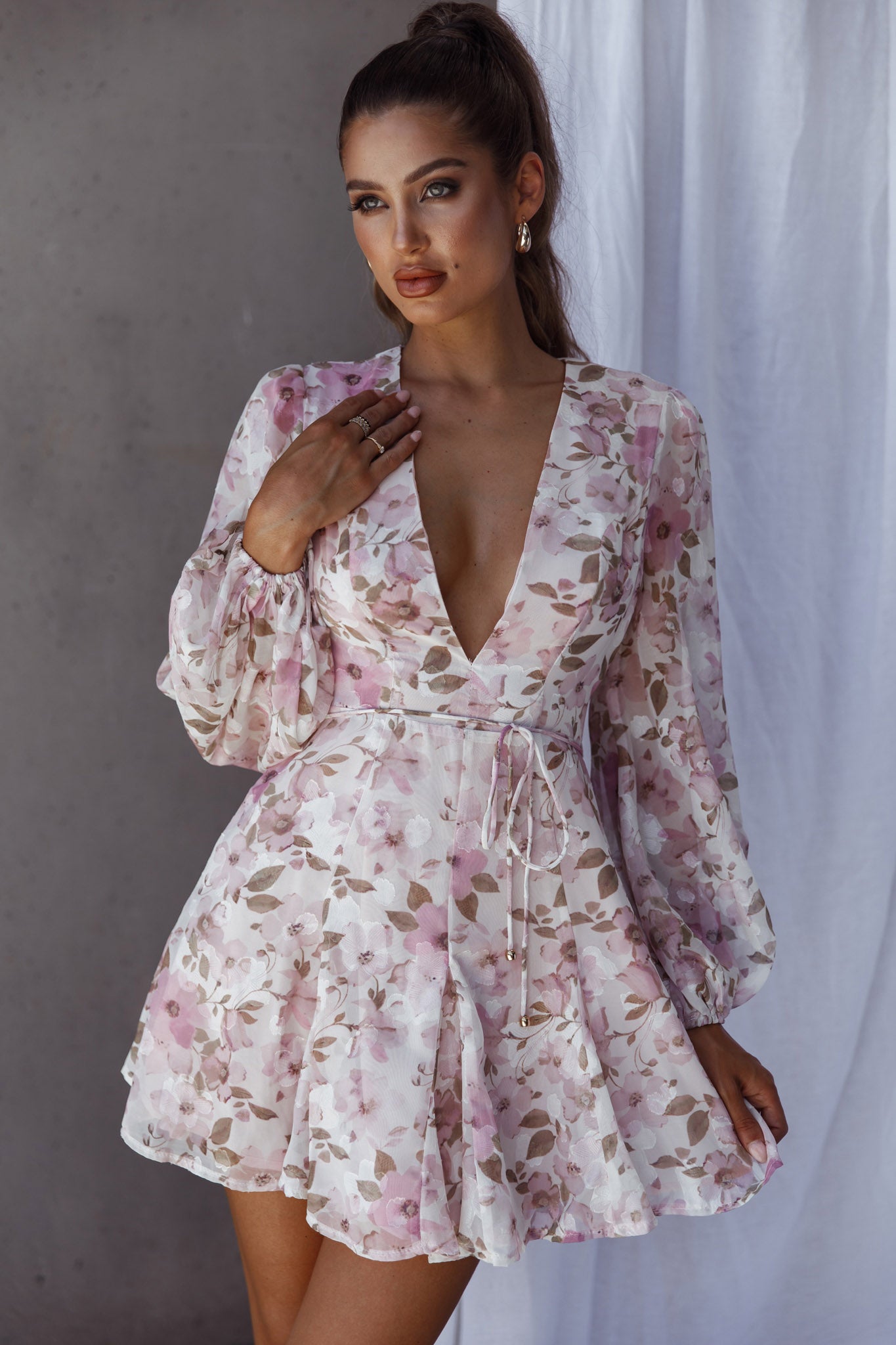 Estelle Long Sleeve V-Neckline Dress Watercolor Floral Print Rose-Maymioy