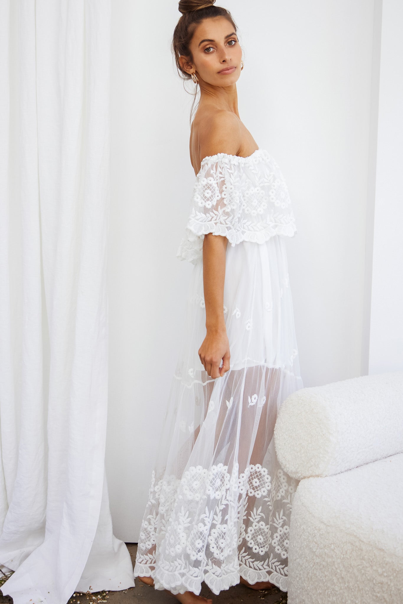 Signet Off-Shoulder Embroidered Mesh Overlay Maxi Dress White-Maymioy