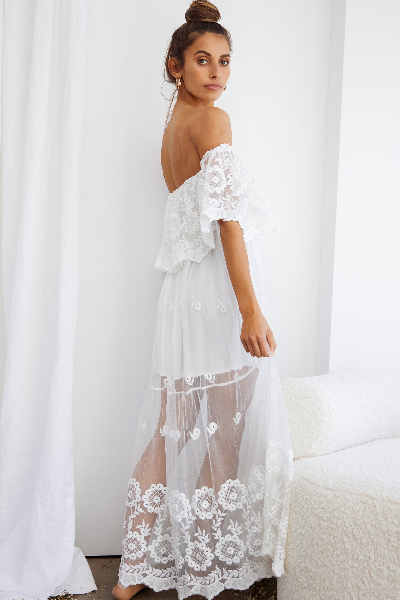 Signet Off-Shoulder Embroidered Mesh Overlay Maxi Dress White-Maymioy