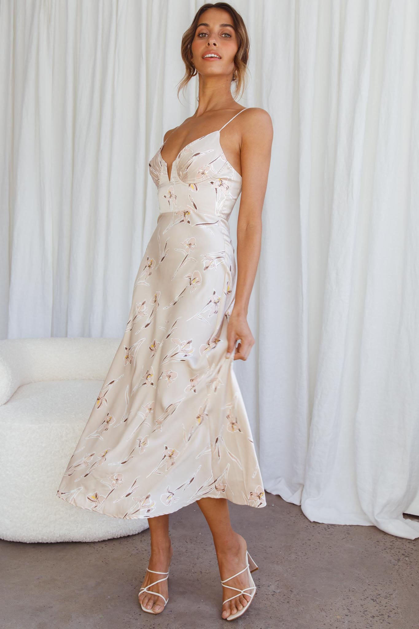 Lake Como Fitted Bodice Cami Strap Midi Dress Orchid Print Beige-Maymioy