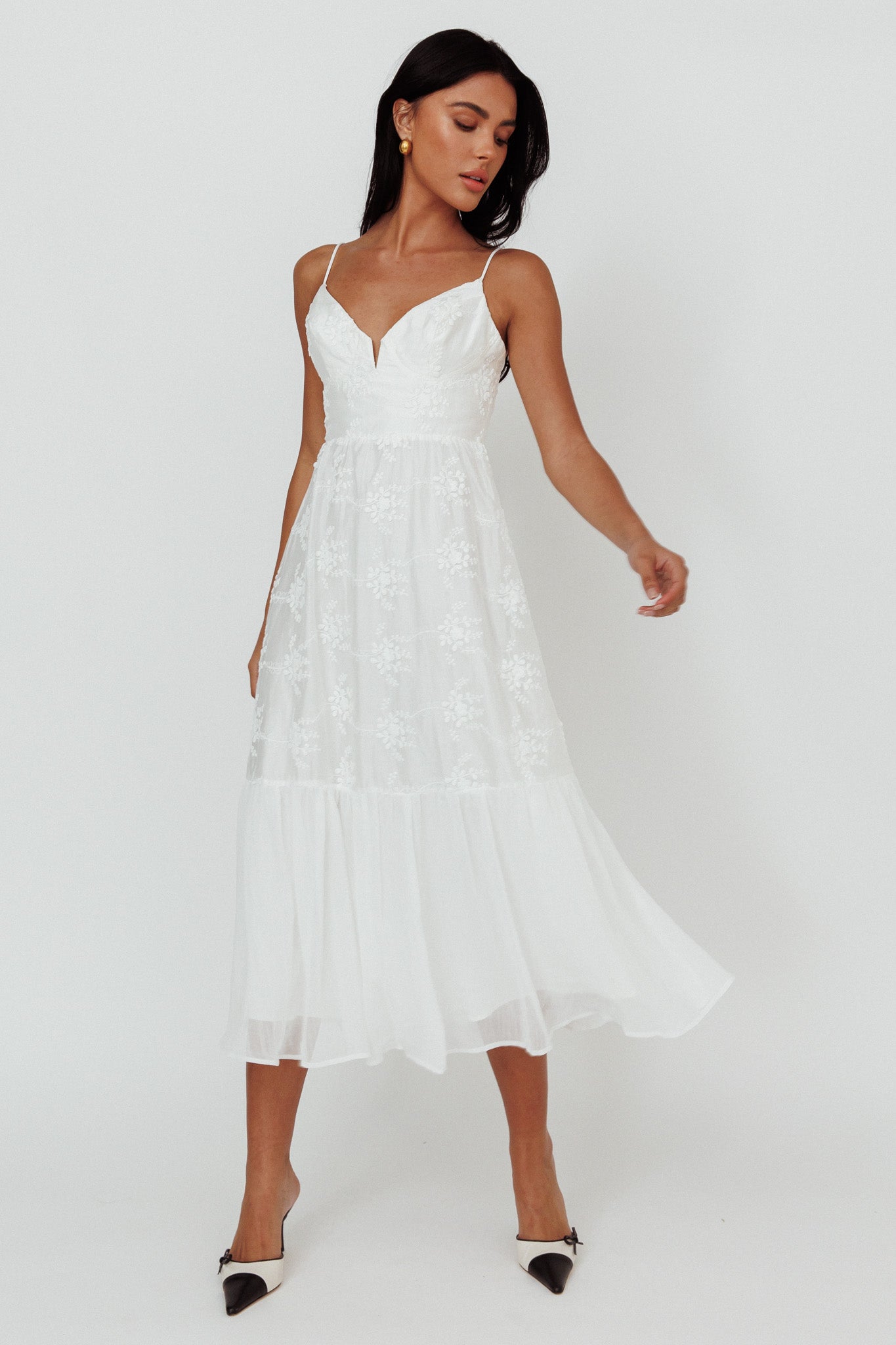 Lake Como Floral Embroidered Midi Dress White-Maymioy
