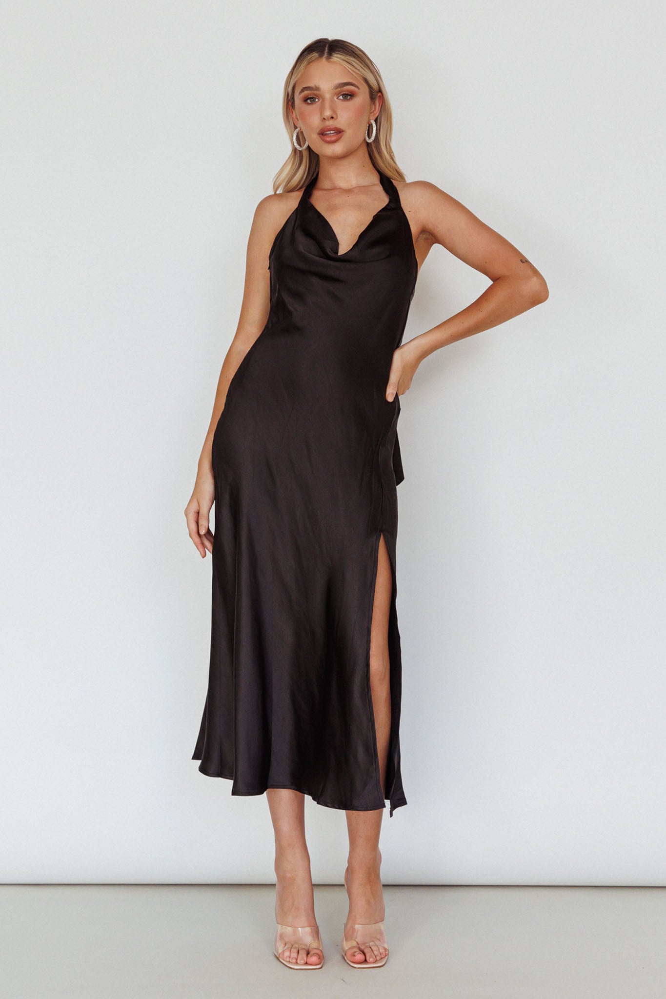 Champagne Showers Halterneck Slip Midi Dress Black-Maymioy