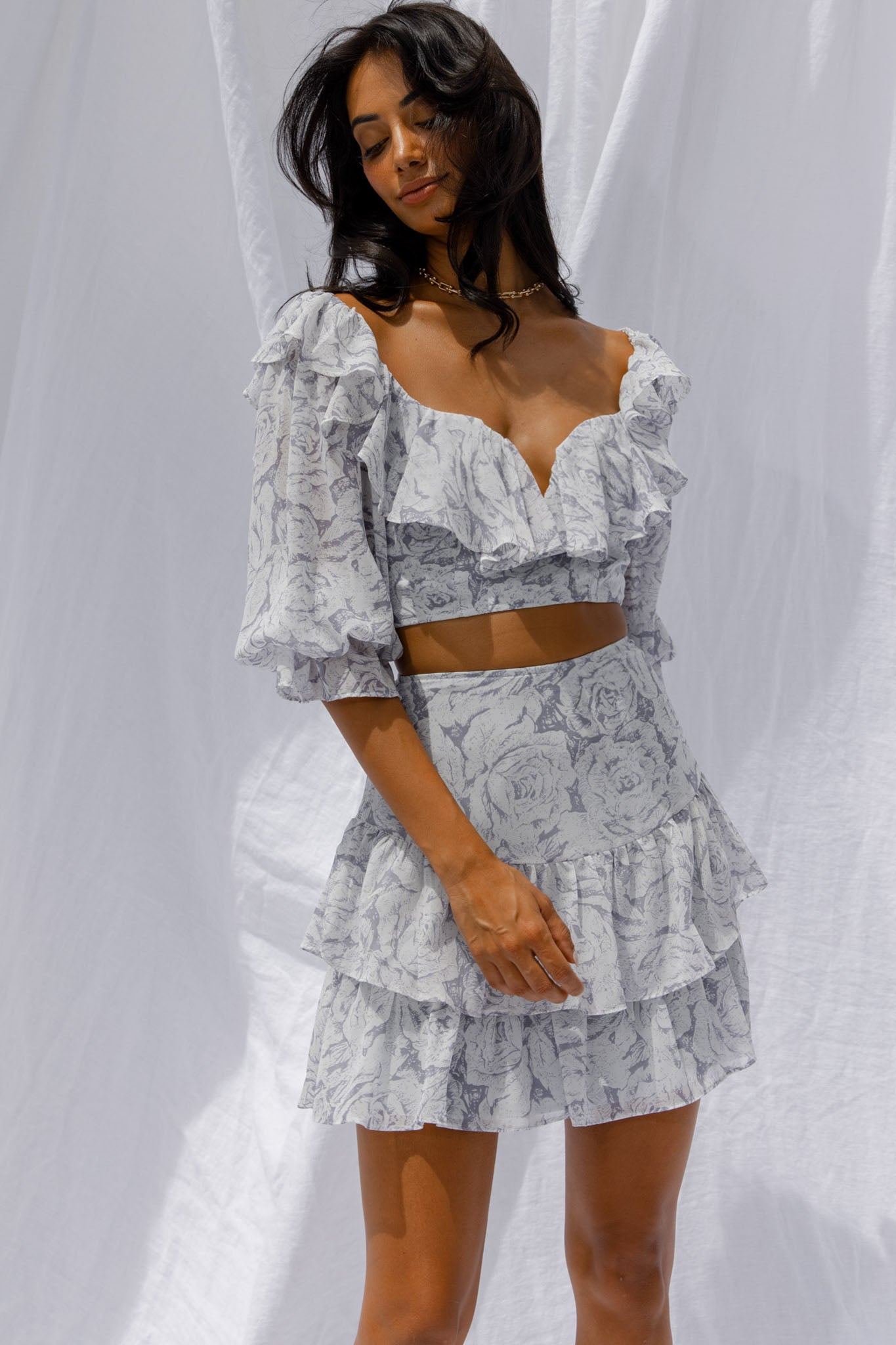 Kiss And Tell Ruffle Trim Balloon Sleeve Crop Top Rose Print Ink-Maymioy