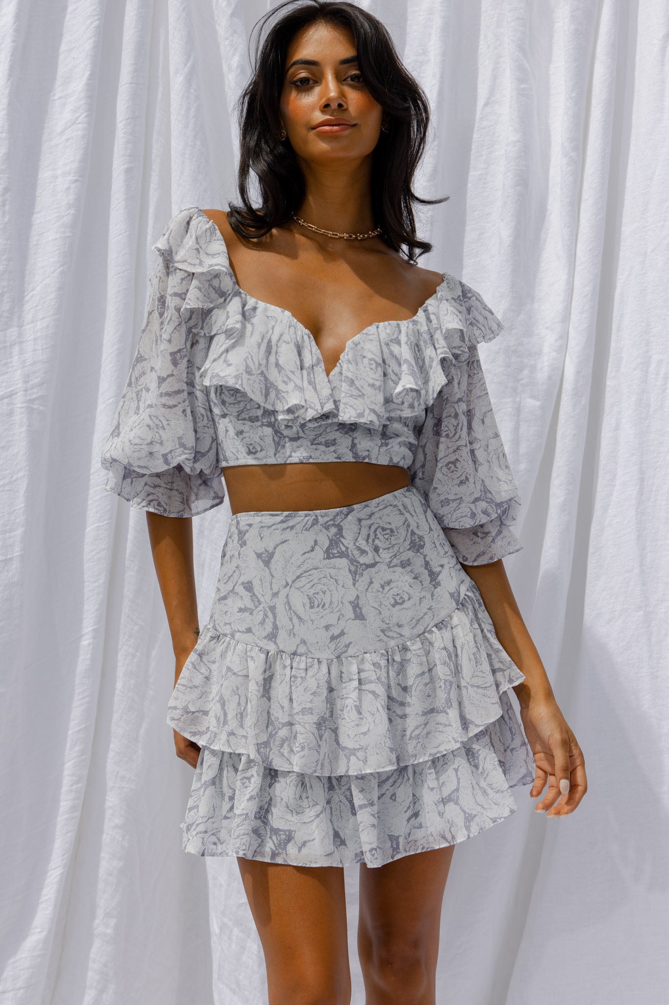 Kiss And Tell Ruffle Trim Balloon Sleeve Crop Top Rose Print Ink-Maymioy