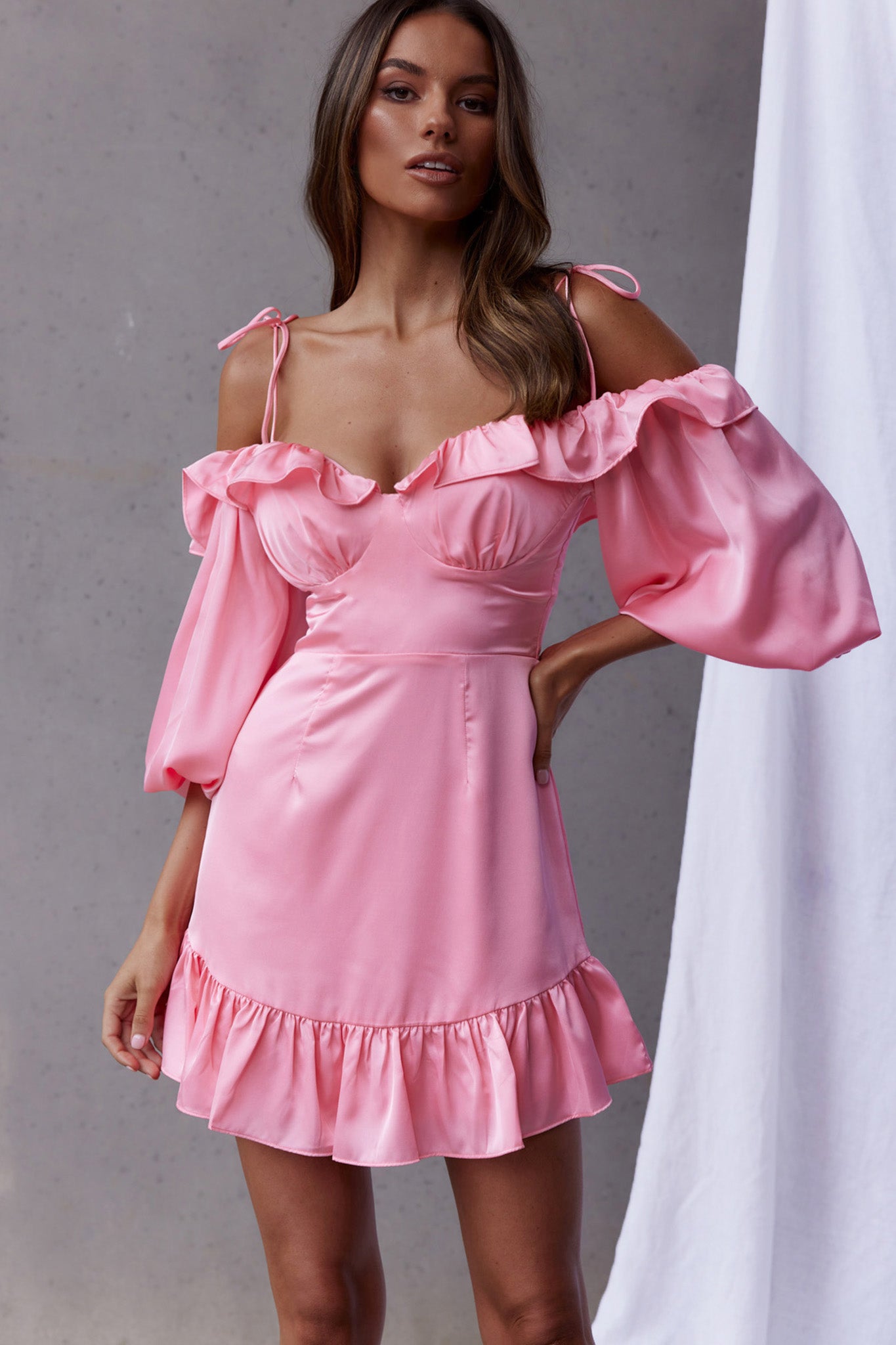 Ode To Love Sweetheart Neckline Balloon Sleeve Dress Pink-Maymioy