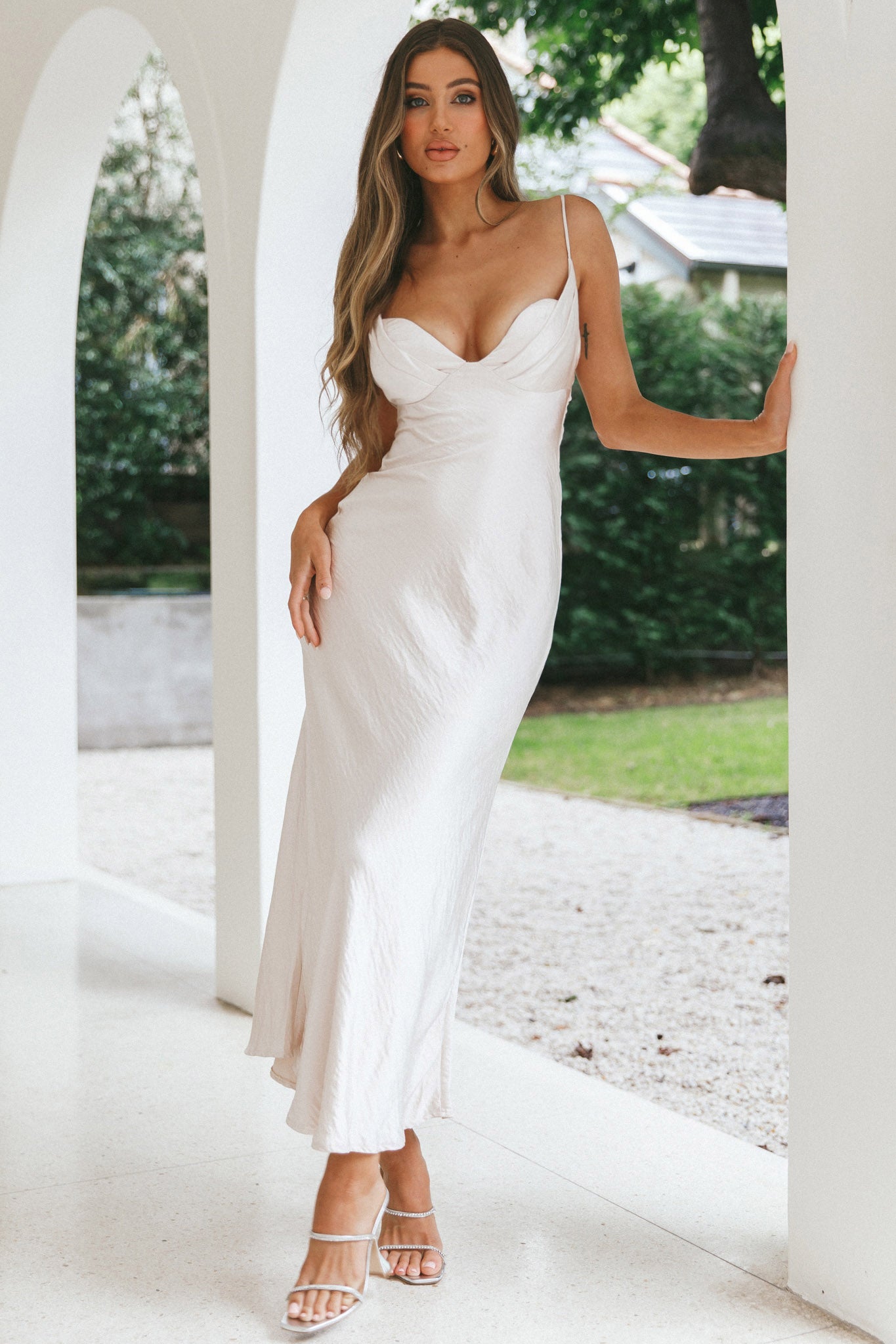 Infinity Pintuck Bust Maxi Dress Champagne-Maymioy