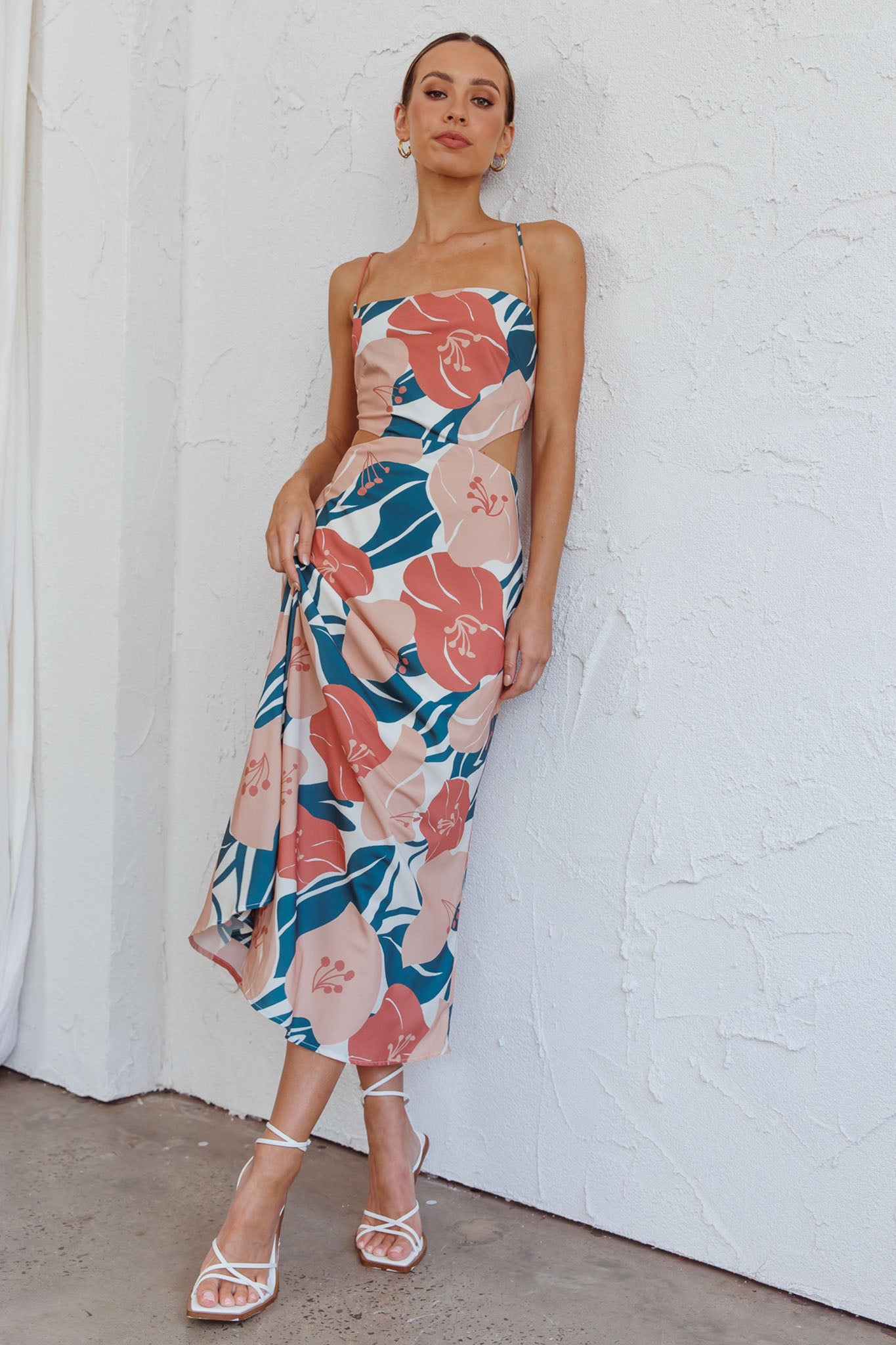Sunday Bliss Tie-Up Back Cowl Neck Midi Dress Flower Red-Maymioy