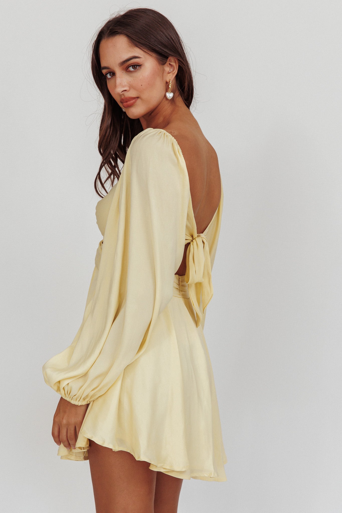 Miraya Balloon Sleeve Twist Mini Dress Butter-Maymioy