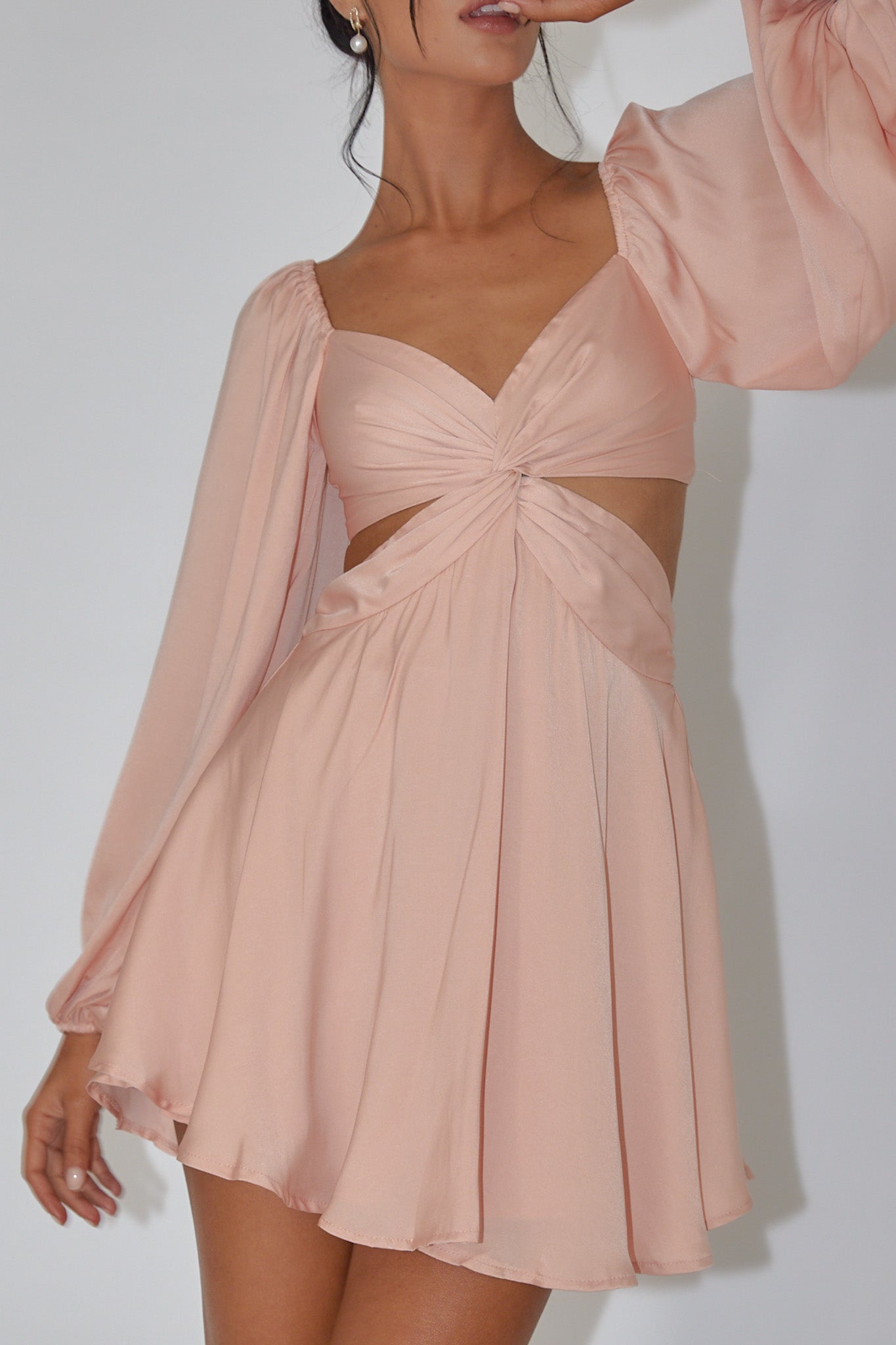 Miraya Balloon Sleeve Twist Mini Dress Peach-Maymioy