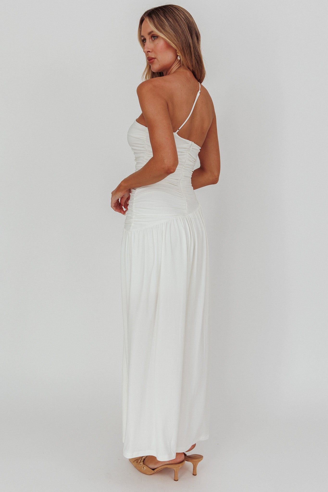 Destination One-Shoulder Maxi Dress White-Maymioy